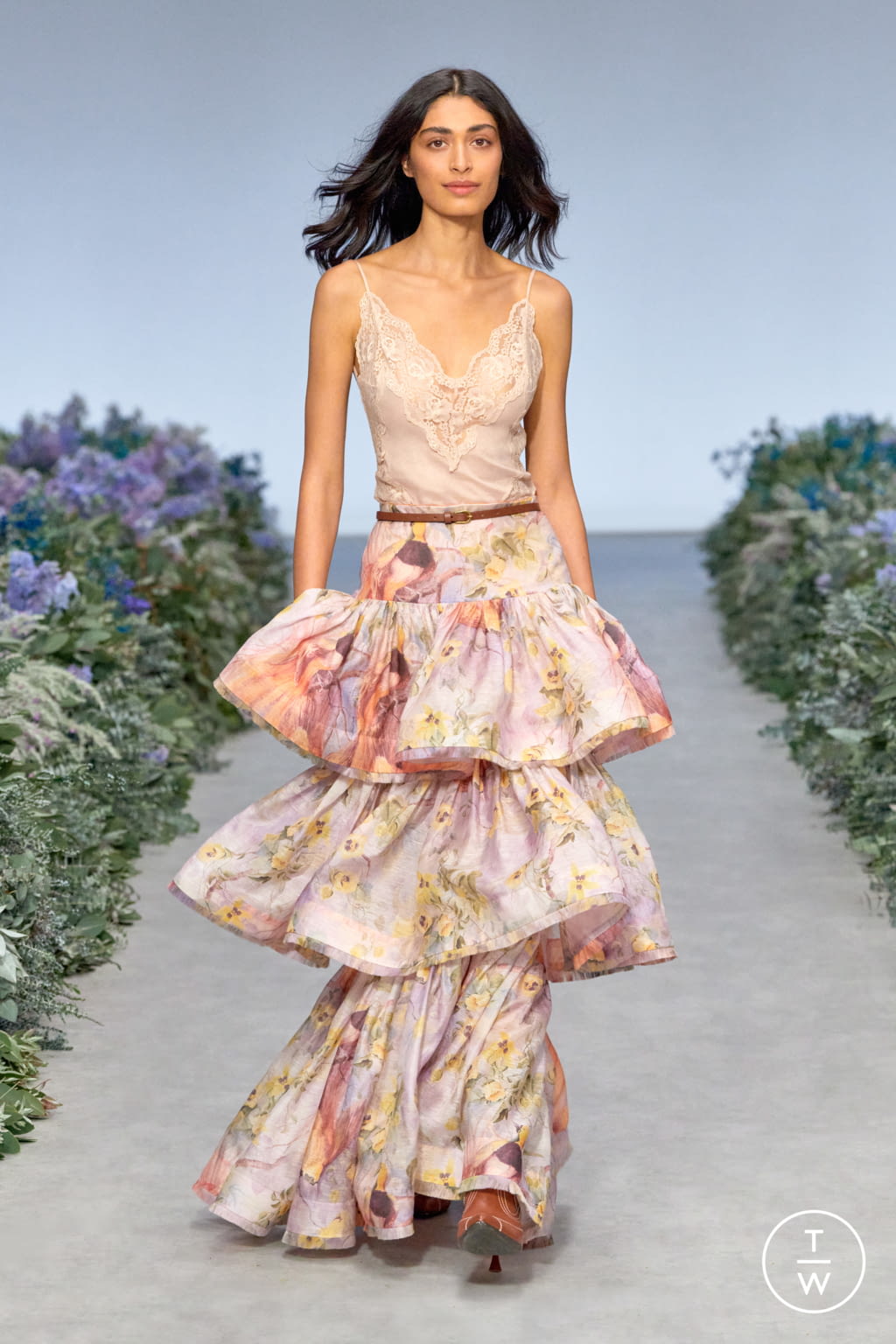 Fashion Week New York Spring/Summer 2021 look 17 de la collection Zimmermann womenswear