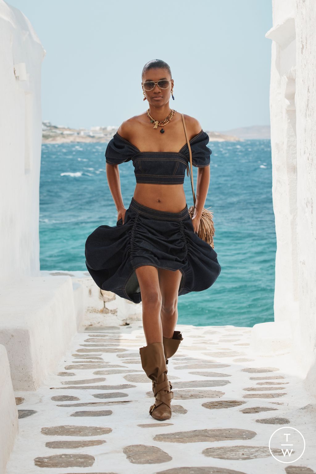 Fashion Week Paris Resort 2026 look 12 from the Zimmermann collection 女装