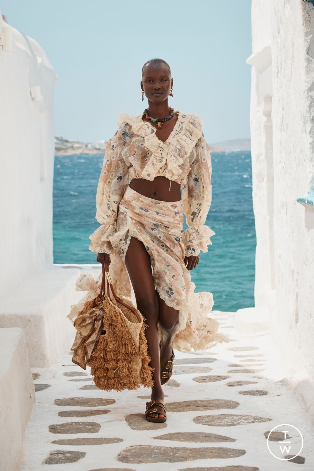 Fashion Week Paris Resort 2026 look 19 from the Zimmermann collection 女装