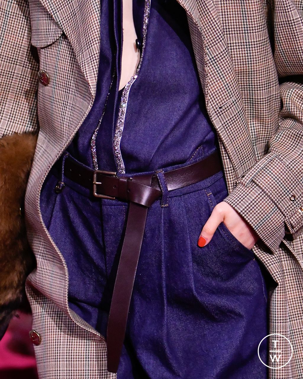 Fashion Week Paris Fall/Winter 2024 look 17 from the Zimmermann collection womenswear accessories