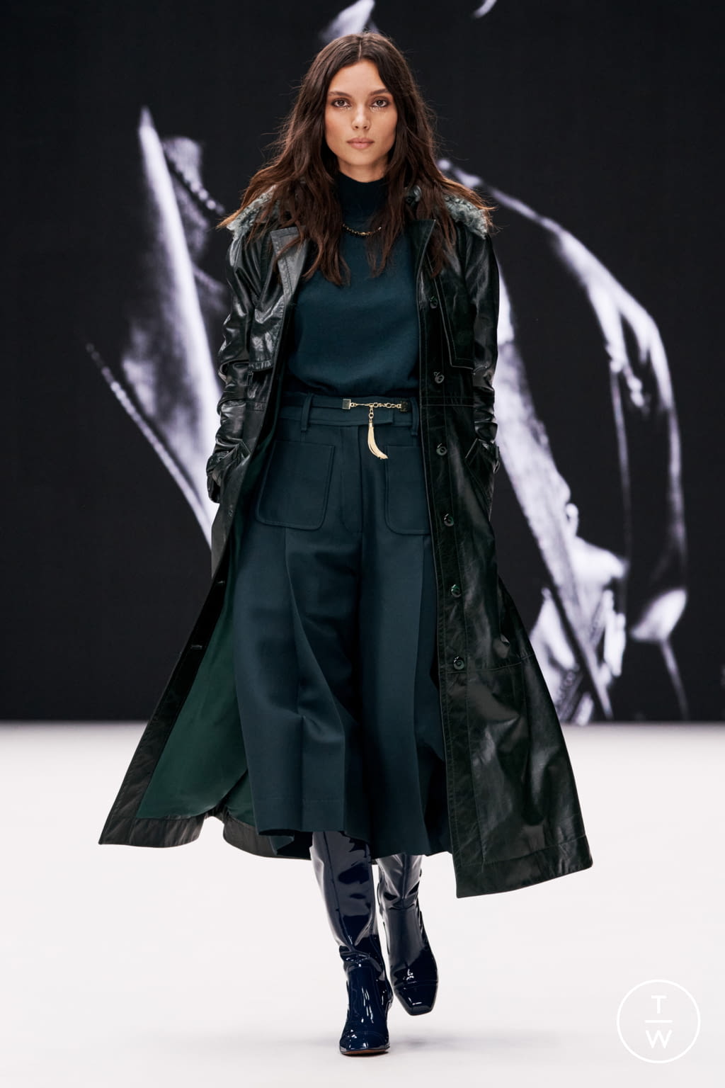 Fashion Week New York Fall/Winter 2021 look 28 de la collection Zimmermann womenswear