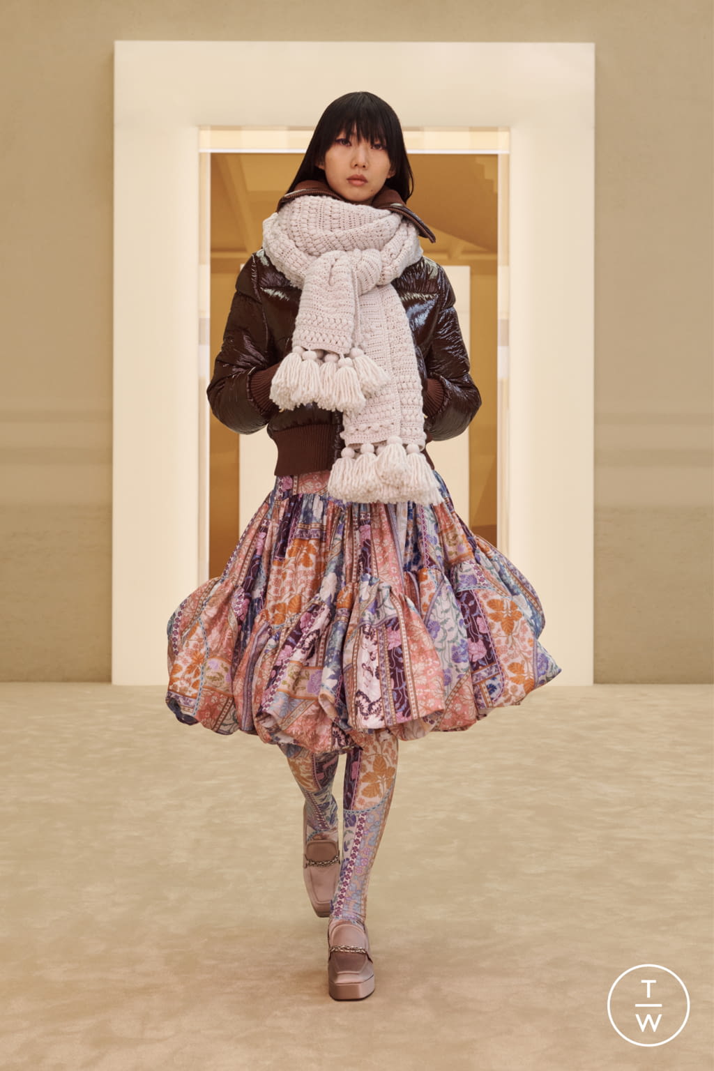 Fashion Week New York Fall/Winter 2022 look 12 de la collection Zimmermann womenswear
