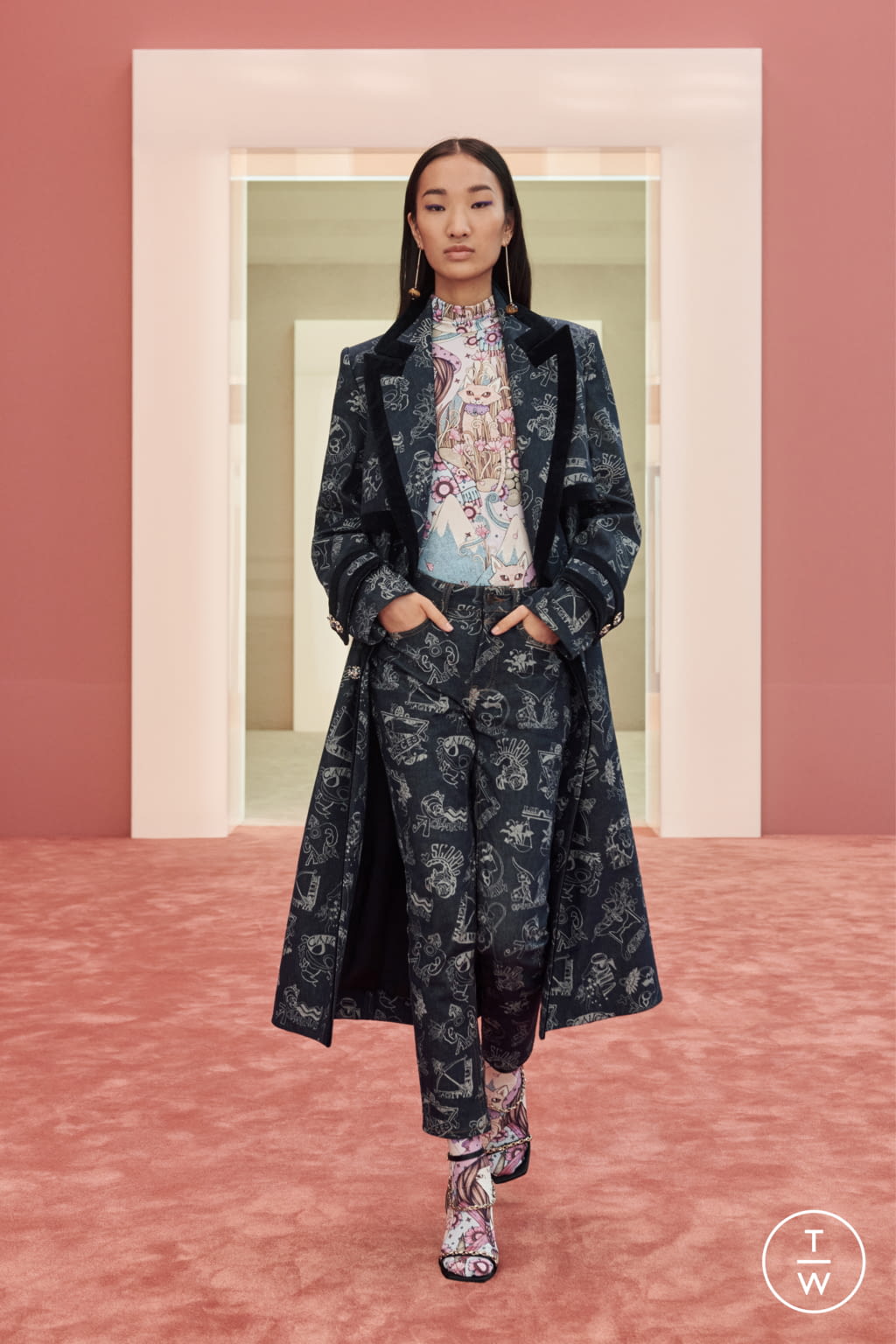 Fashion Week New York Fall/Winter 2022 look 21 de la collection Zimmermann womenswear