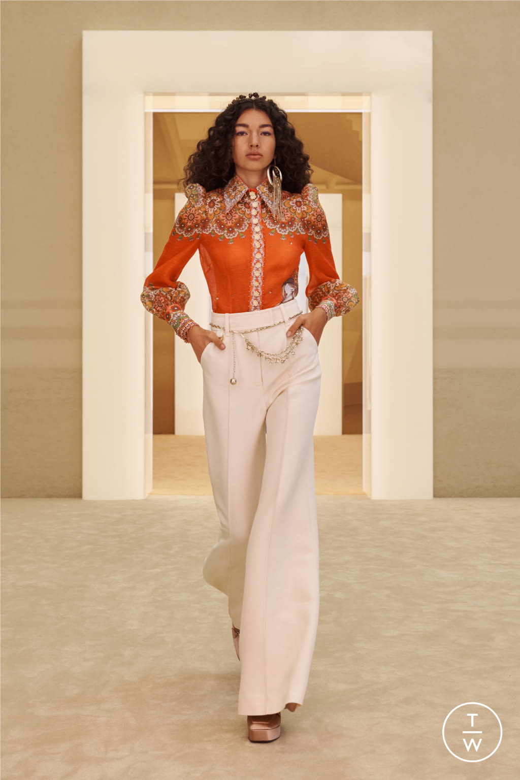 Fashion Week New York Fall/Winter 2022 look 7 de la collection Zimmermann womenswear