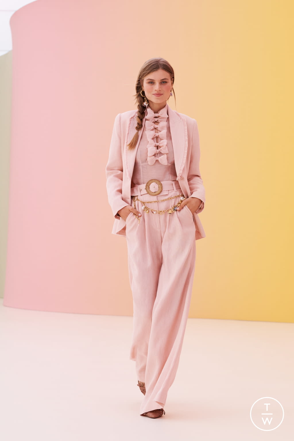 Fashion Week New York Resort 2022 look 38 from the Zimmermann collection womenswear