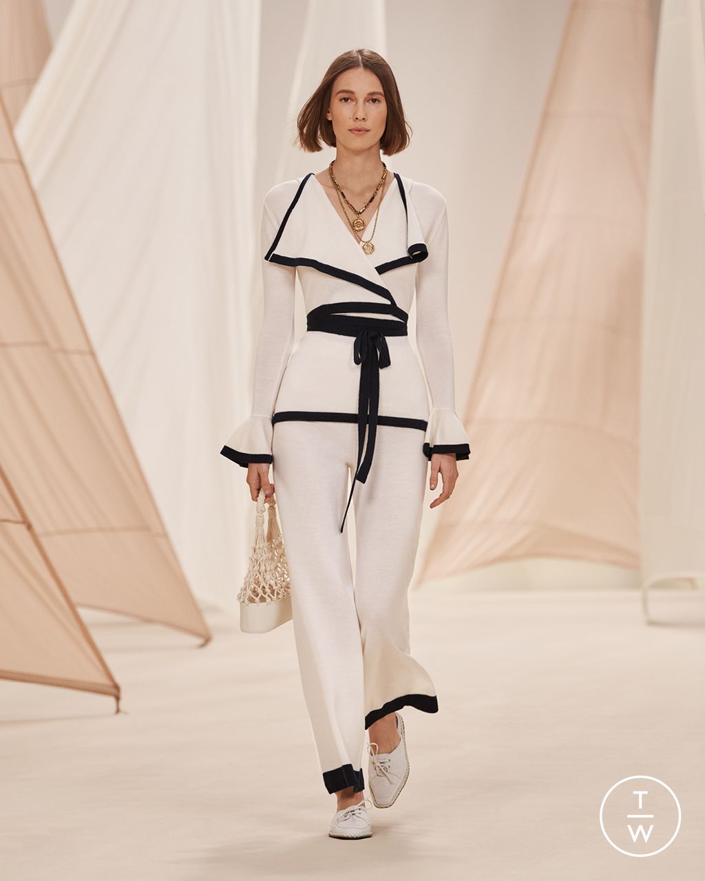 Fashion Week New York Resort 2023 look 13 from the Zimmermann collection womenswear