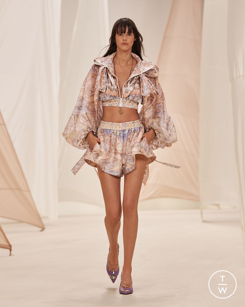 Fashion Week New York Resort 2023 look 36 from the Zimmermann collection 女装