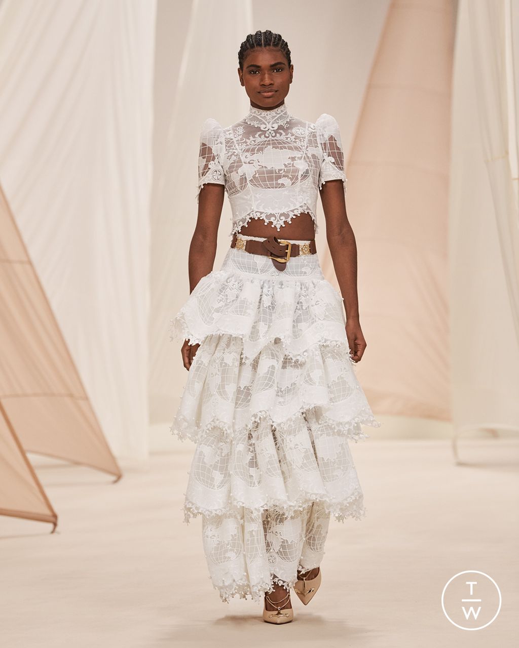 Fashion Week New York Resort 2023 look 40 from the Zimmermann collection womenswear