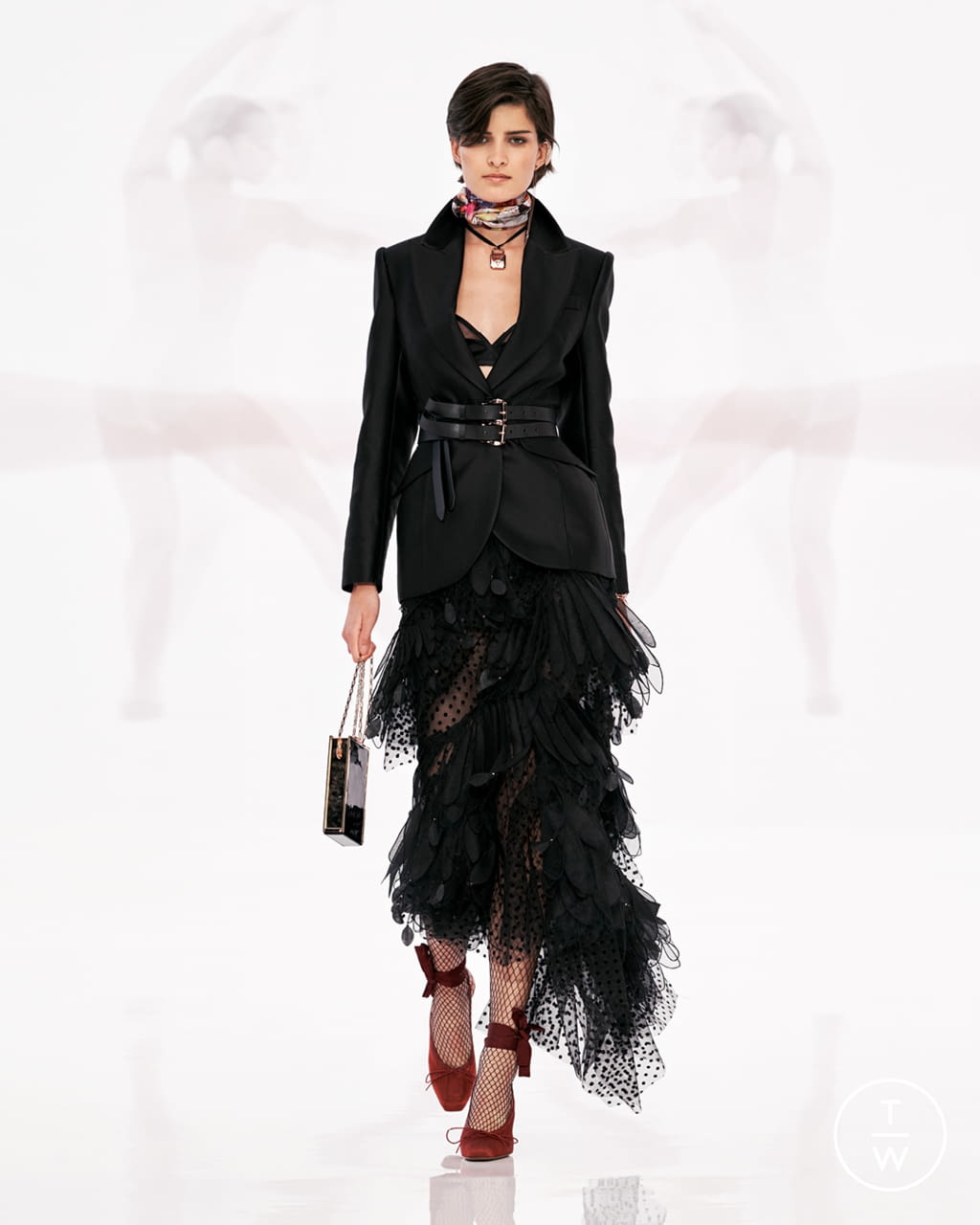 Fashion Week New York Spring/Summer 2022 look 28 from the Zimmermann collection womenswear