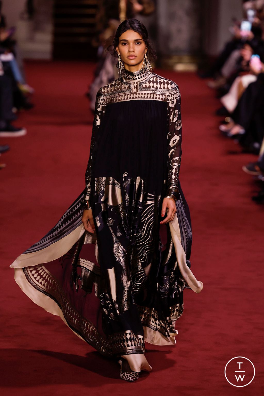 Fashion Week Paris Fall/Winter 2024 look 1 from the Zimmermann collection womenswear