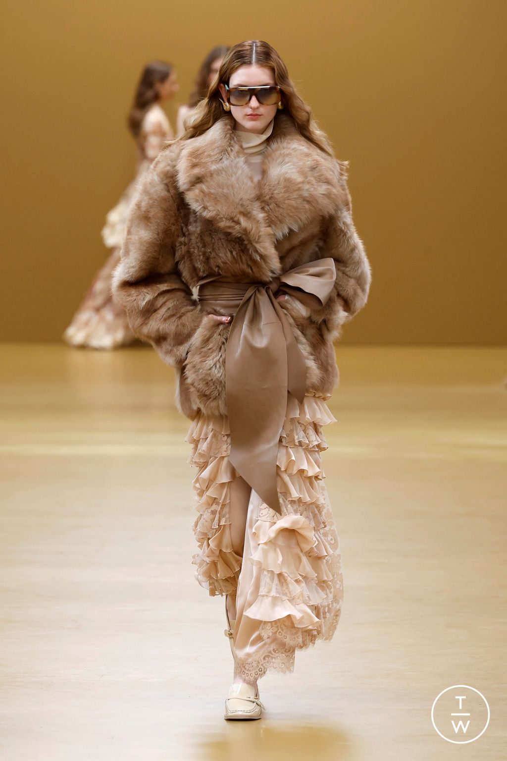 Fashion Week Paris Fall/Winter 2026 look 29 from the Zimmermann collection 女装