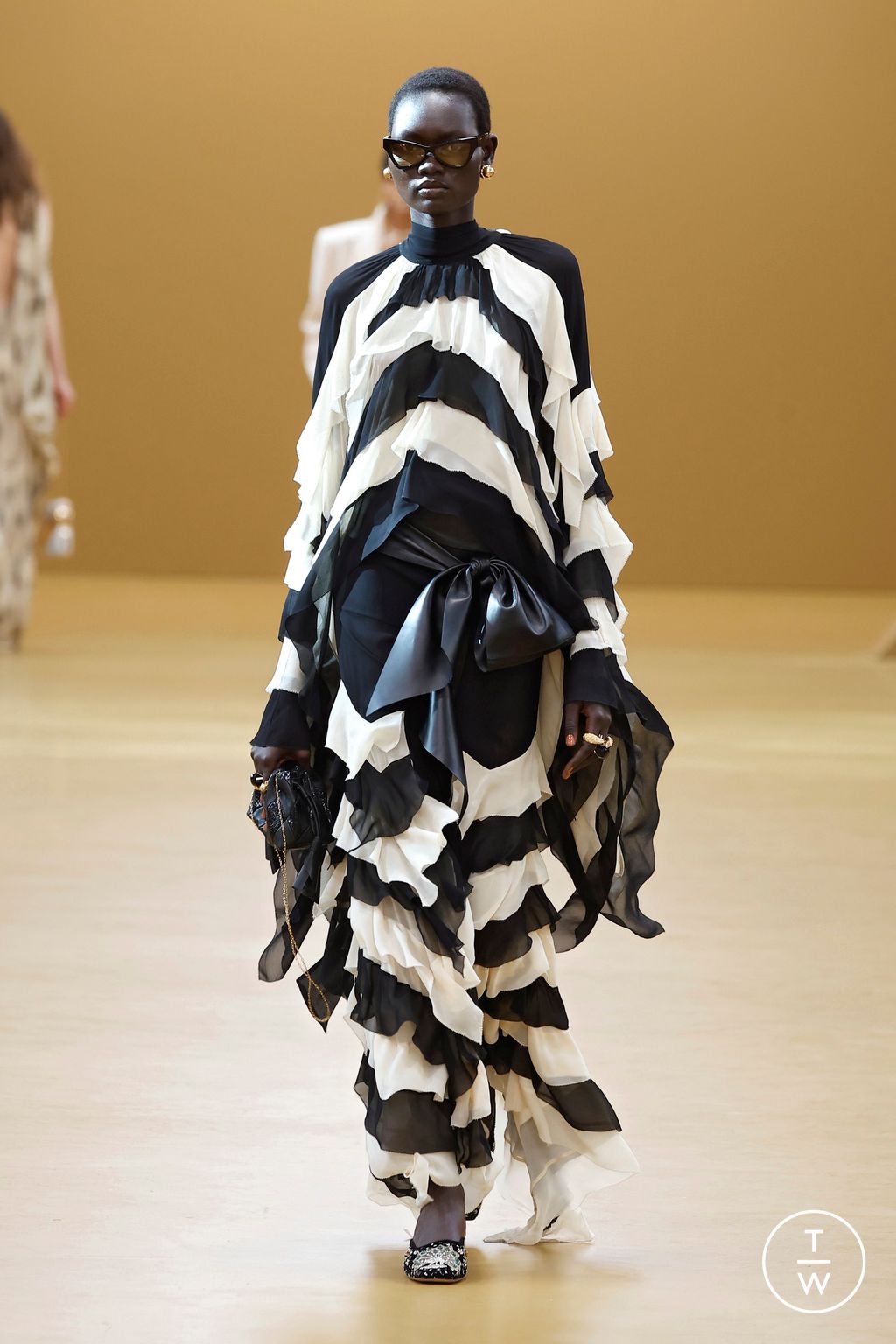 Fashion Week Paris Fall/Winter 2026 look 39 from the Zimmermann collection womenswear