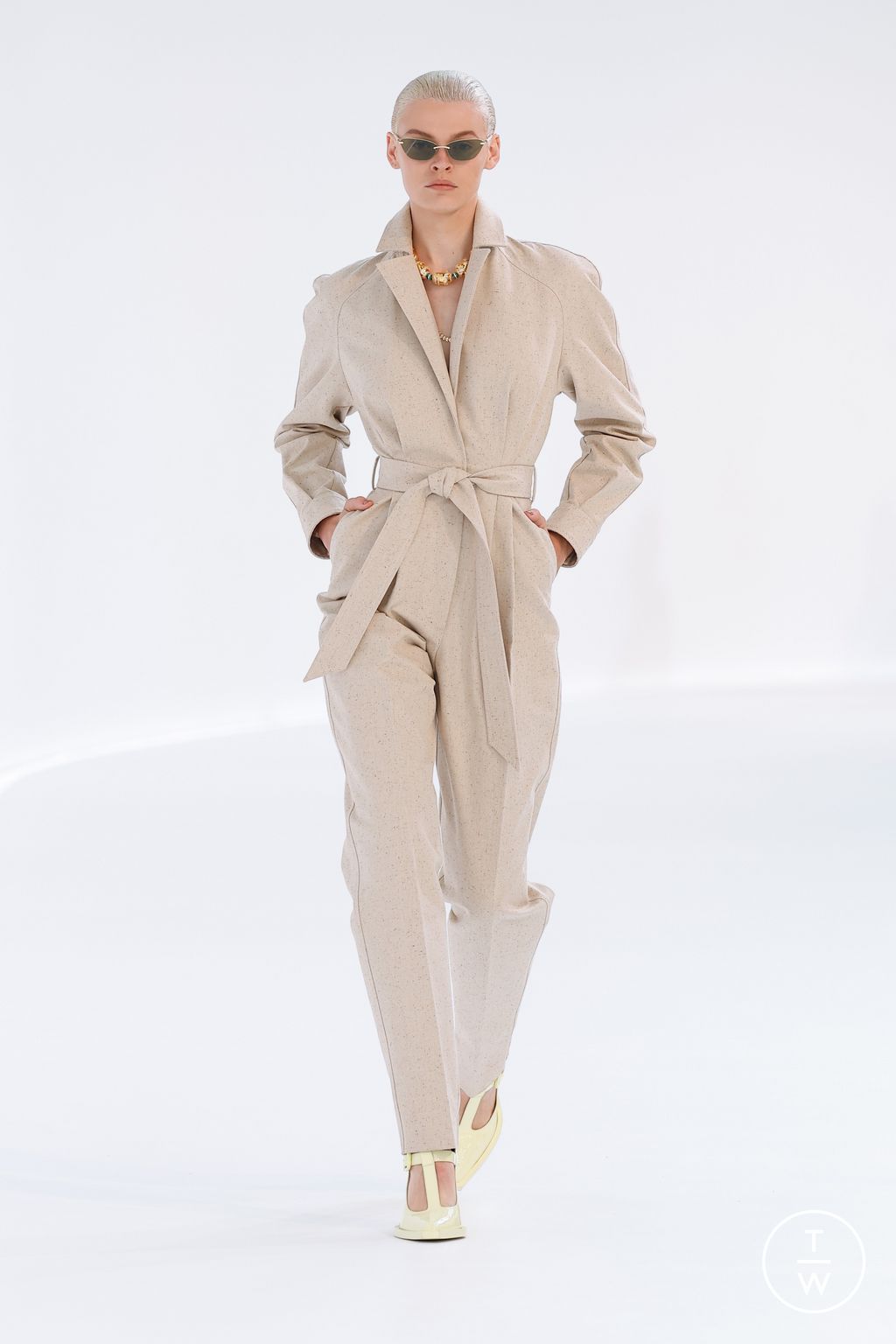 Fashion Week Paris Spring/Summer 2024 look 2 from the Zimmermann collection womenswear