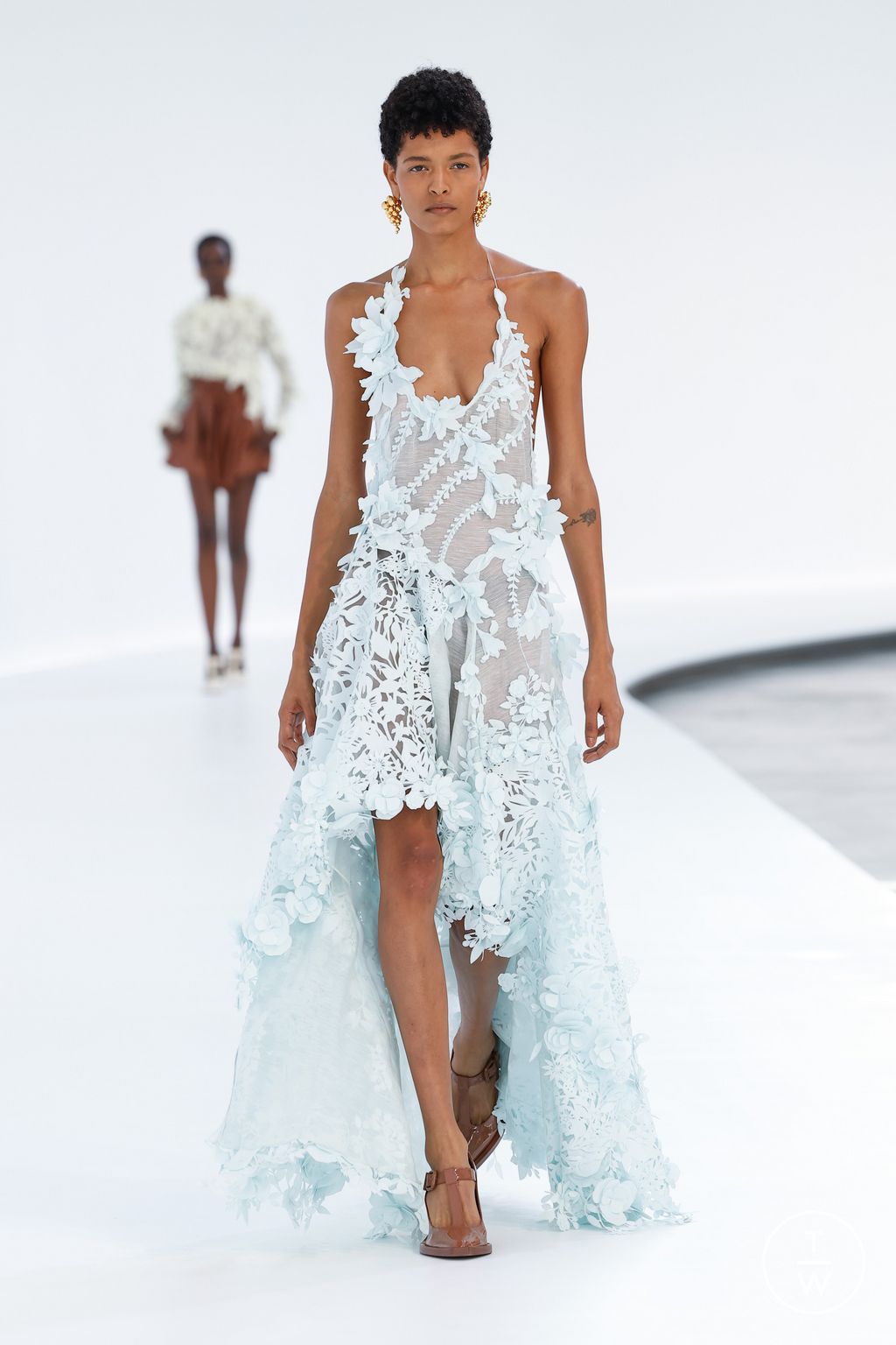 Fashion Week Paris Spring/Summer 2024 look 25 from the Zimmermann collection womenswear