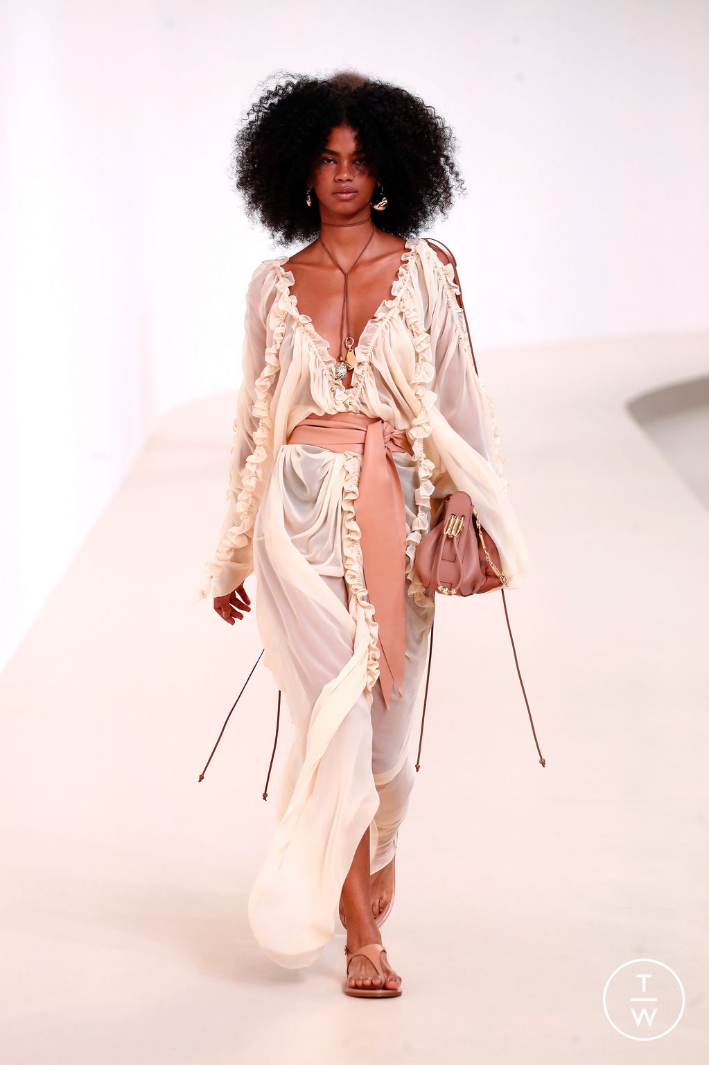 Fashion Week Paris Spring/Summer 2025 look 6 from the Zimmermann collection womenswear