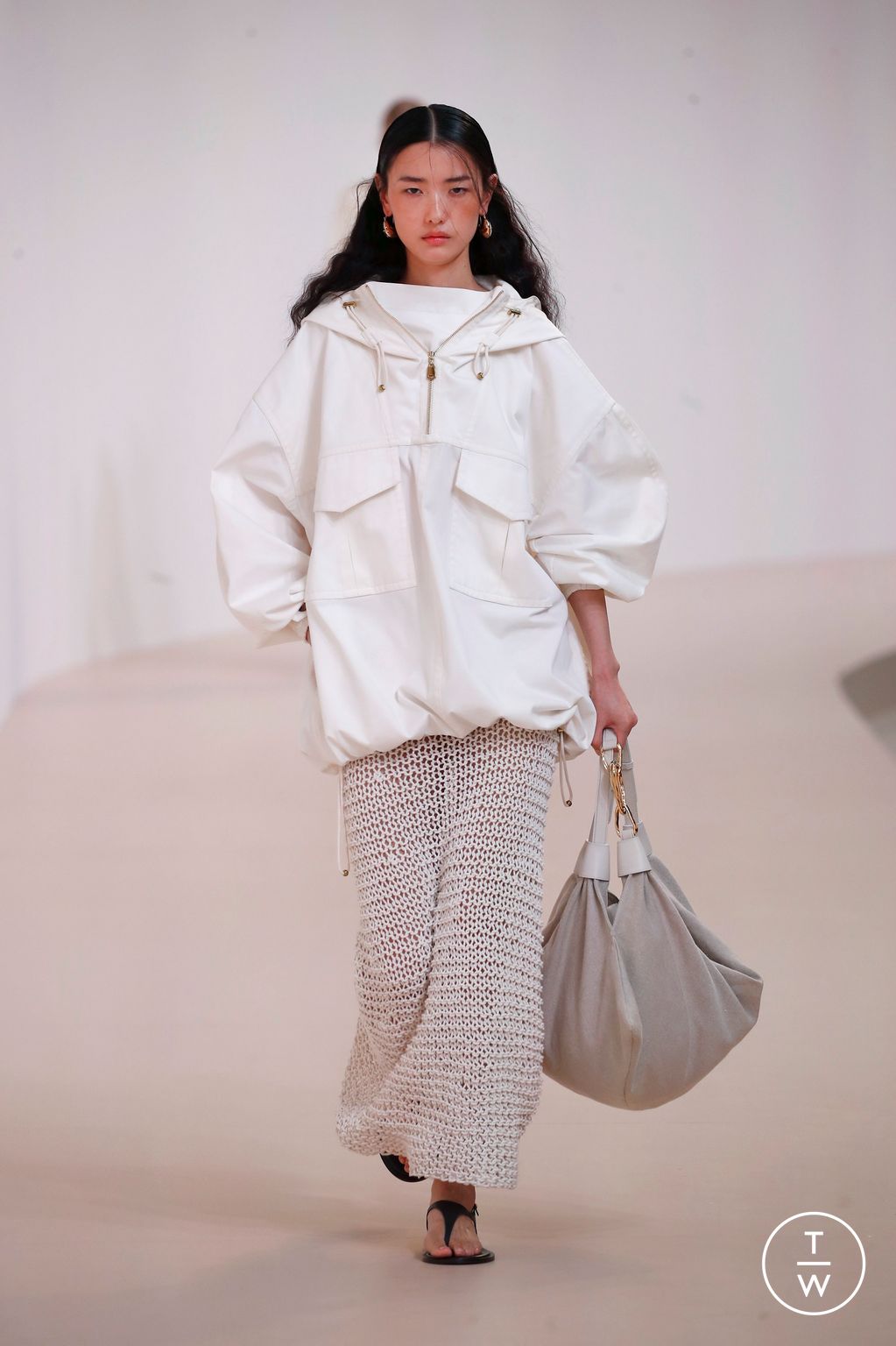 Fashion Week Paris Spring/Summer 2025 look 22 from the Zimmermann collection womenswear