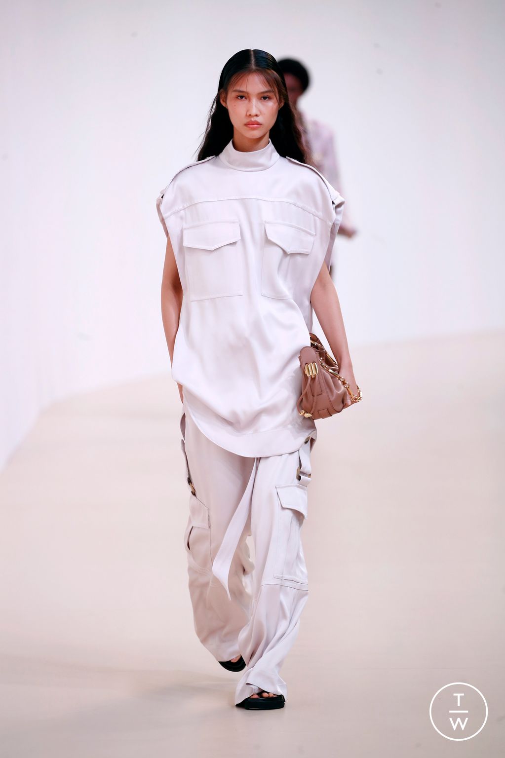 Fashion Week Paris Spring/Summer 2025 look 43 from the Zimmermann collection womenswear