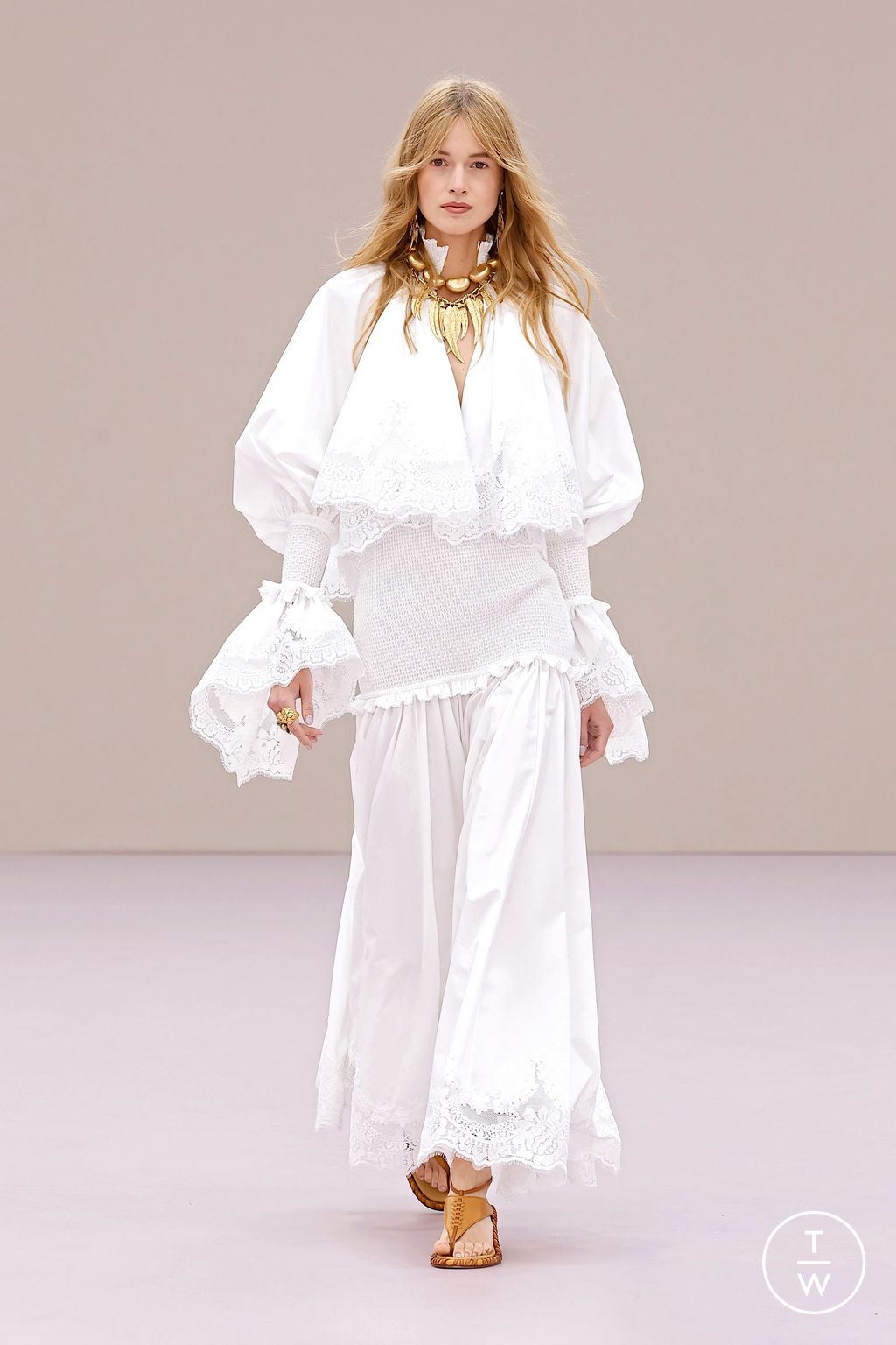 Fashion Week Paris Spring/Summer 2026 look 19 from the Zimmermann collection womenswear