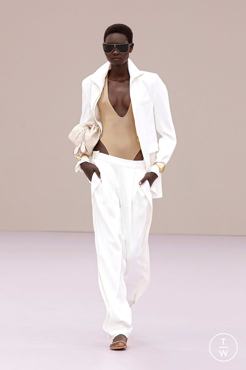 Fashion Week Paris Spring/Summer 2026 look 30 de la collection Zimmermann womenswear