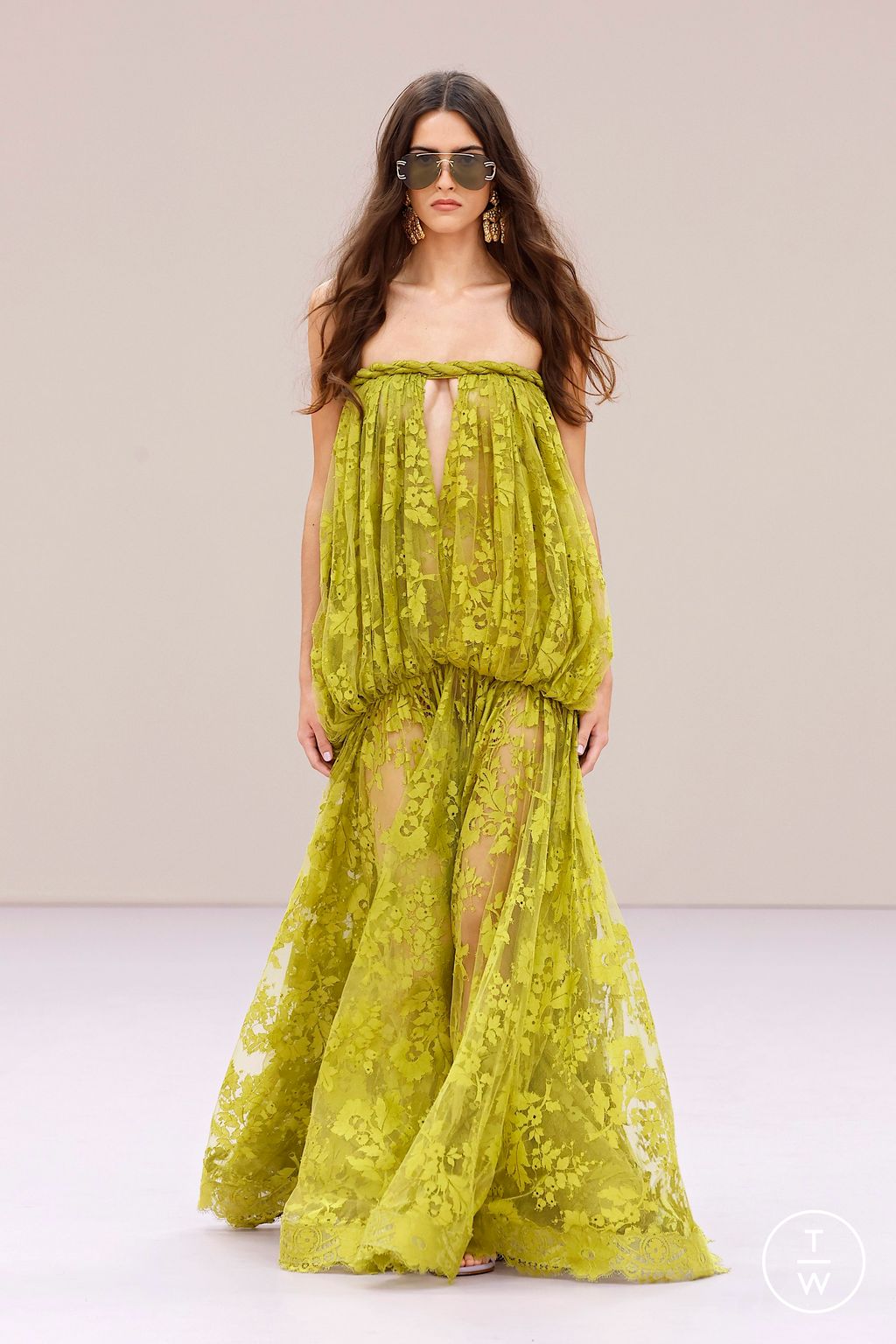 Fashion Week Paris Spring/Summer 2026 look 42 from the Zimmermann collection womenswear