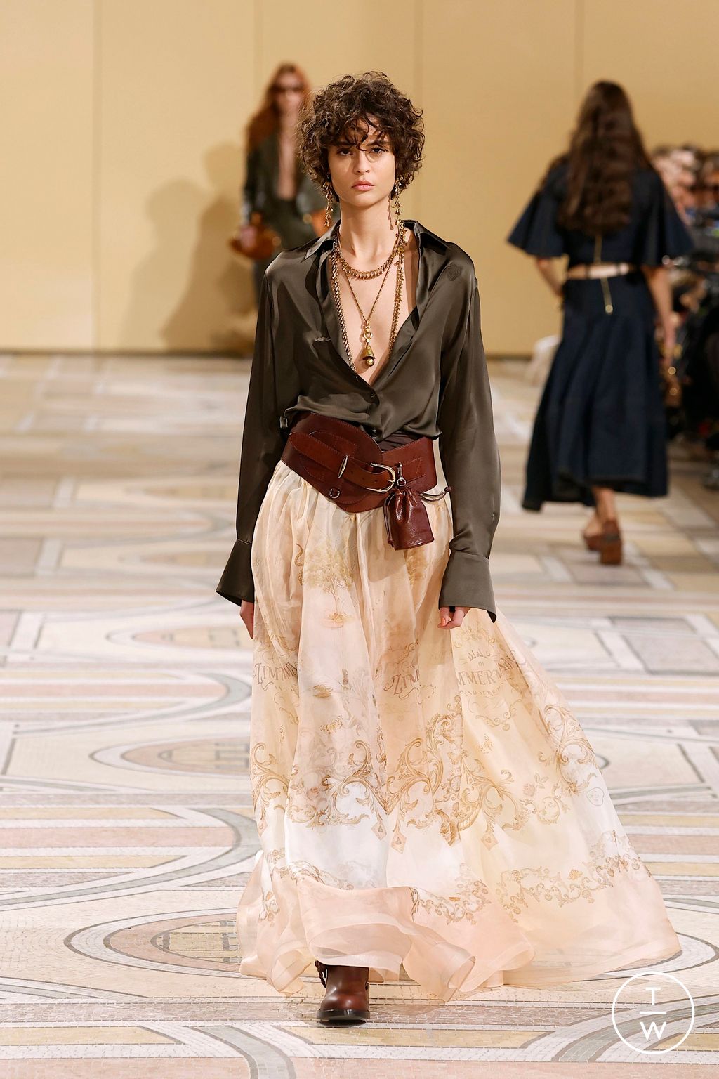 Fashion Week Paris Fall/Winter 2025 look 15 from the Zimmermann collection womenswear