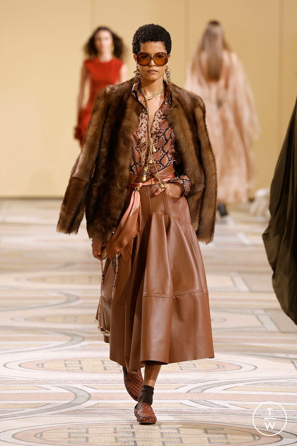 Fashion Week Paris Fall/Winter 2025 look 22 from the Zimmermann collection womenswear