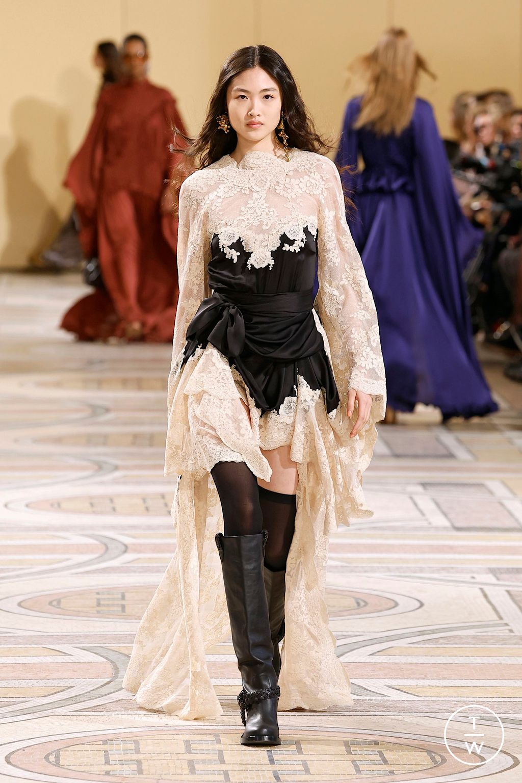 Fashion Week Paris Fall/Winter 2025 look 42 from the Zimmermann collection womenswear