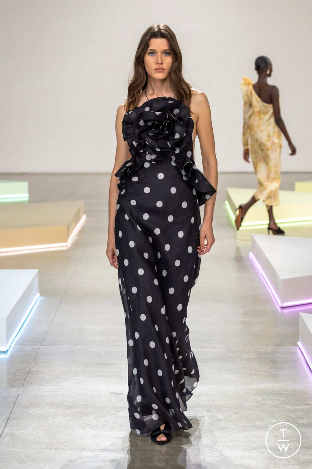 Fashion Week Paris Resort 2025 look 33 from the Zimmermann collection womenswear