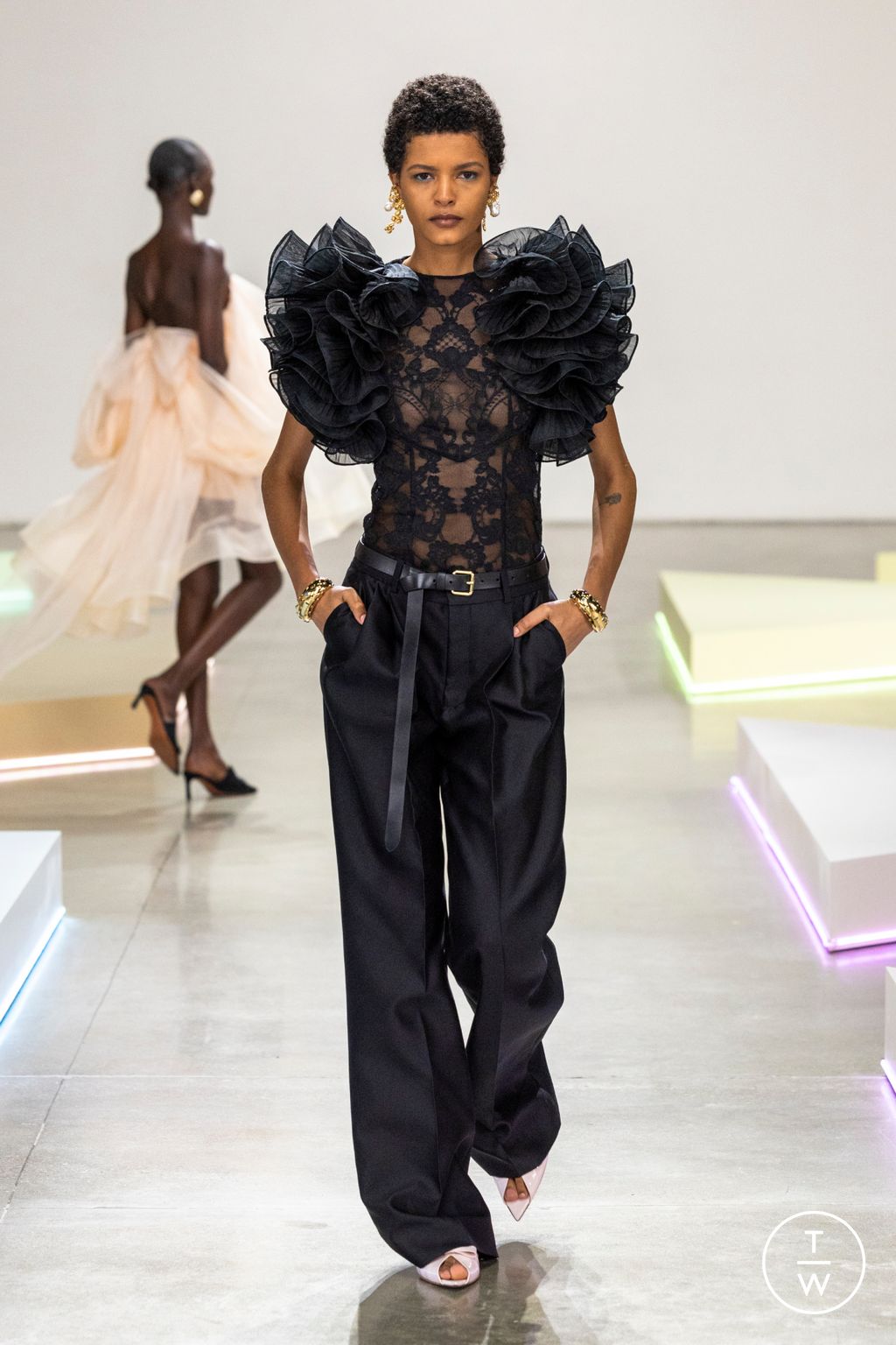 Fashion Week Paris Resort 2025 look 41 from the Zimmermann collection womenswear