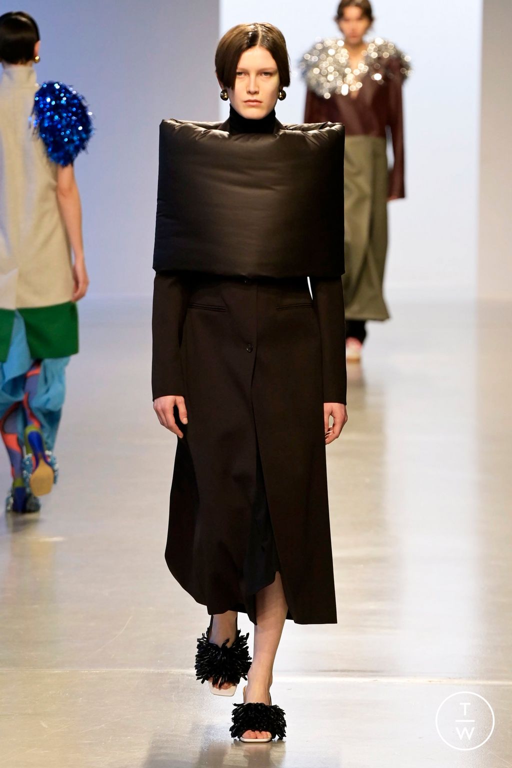 Fashion Week Paris Fall/Winter 2024 look 4 from the Zomer collection womenswear