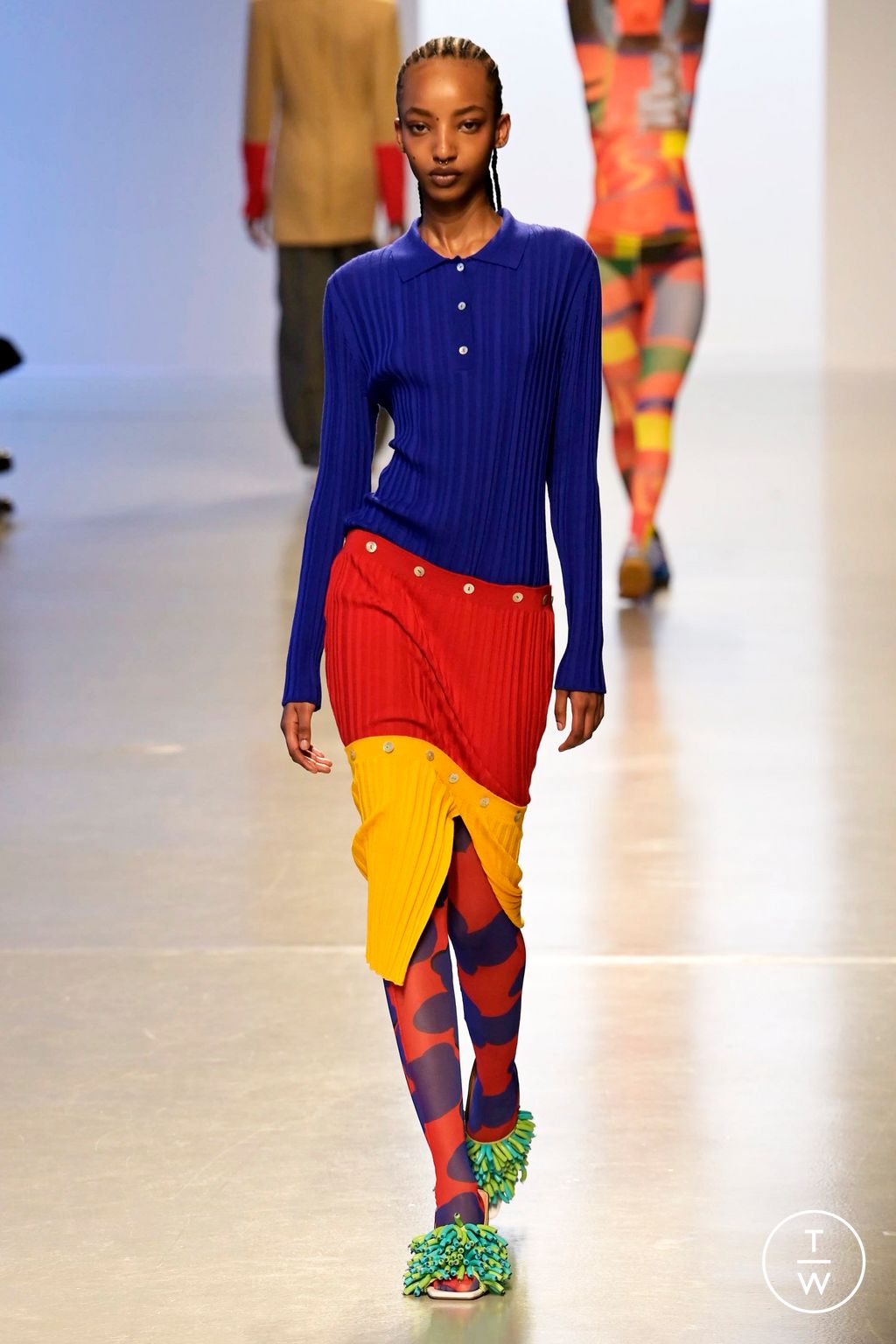 Fashion Week Paris Fall/Winter 2024 look 14 de la collection Zomer womenswear