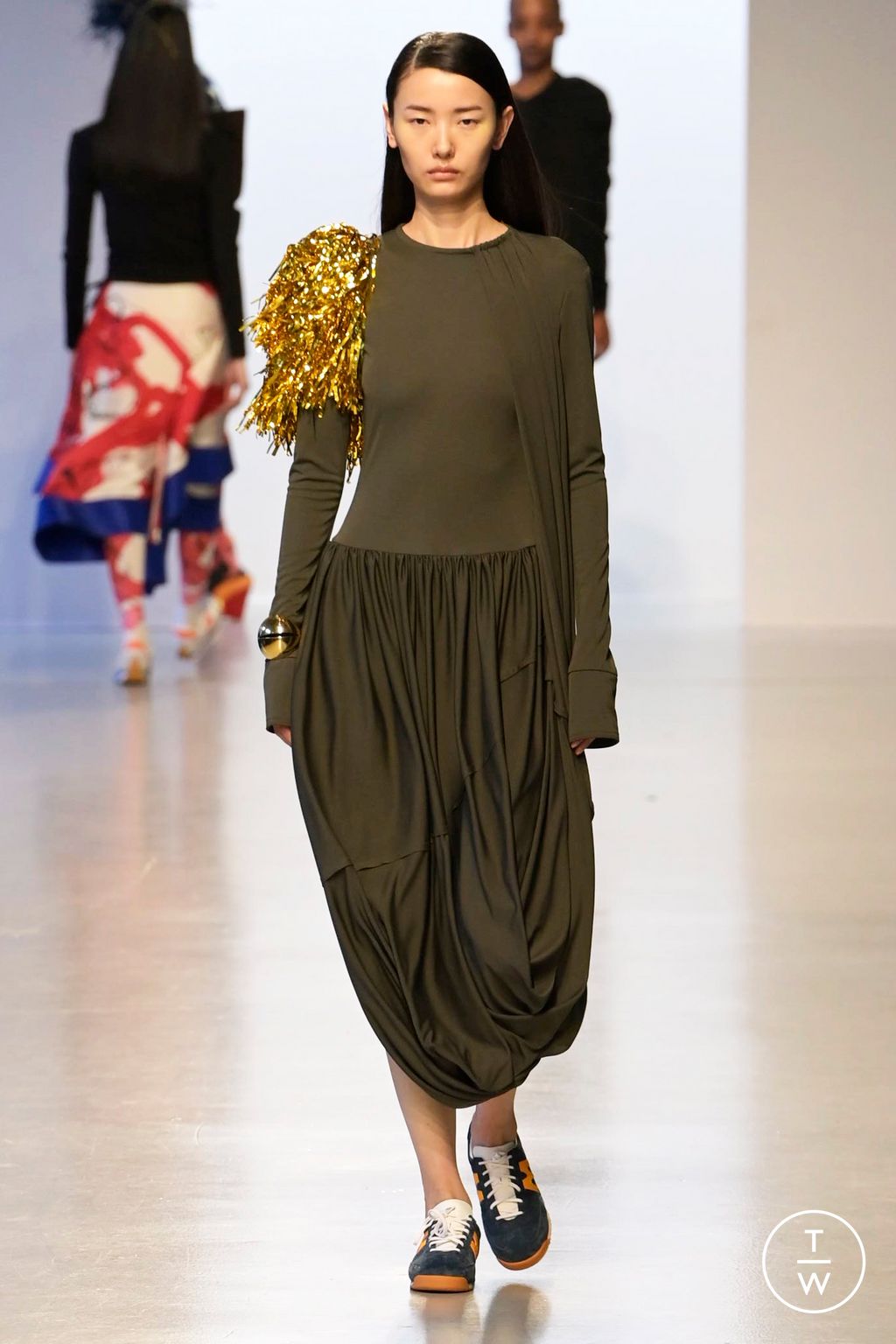 Fashion Week Paris Fall/Winter 2024 look 26 from the Zomer collection 女装