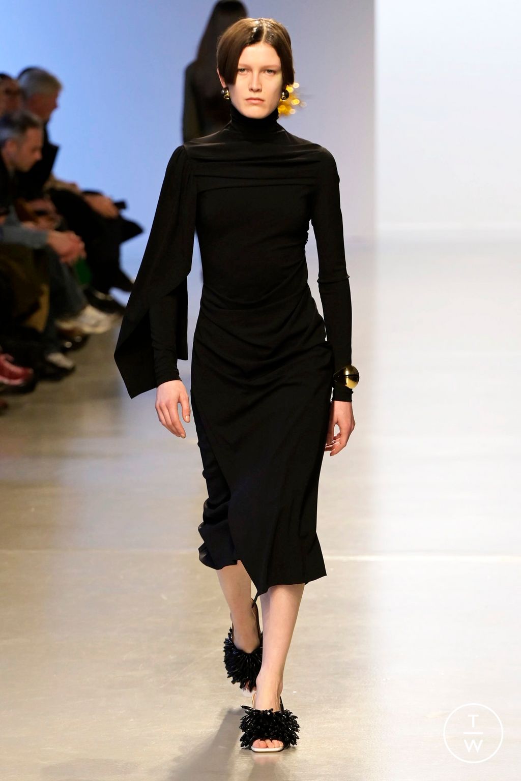 Fashion Week Paris Fall/Winter 2024 look 28 from the Zomer collection womenswear