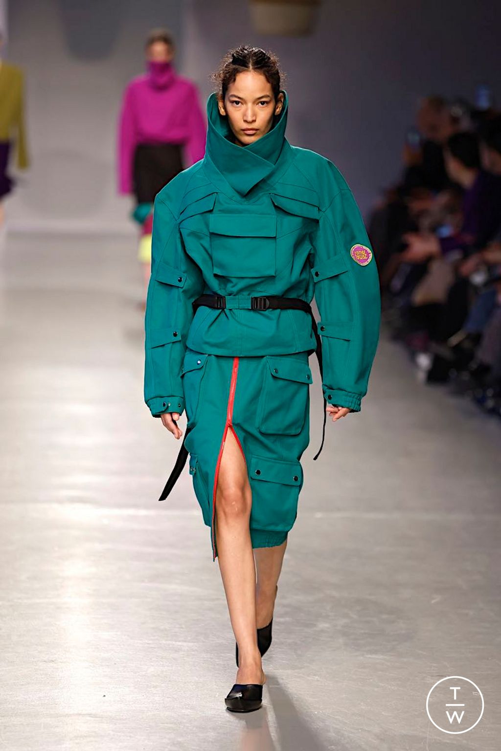 Fashion Week Paris Fall/Winter 2025 look 38 from the Zomer collection womenswear