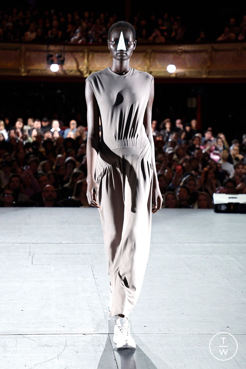 Fashion Week Paris Fall/Winter 2026 look 28 from the Zomer collection womenswear