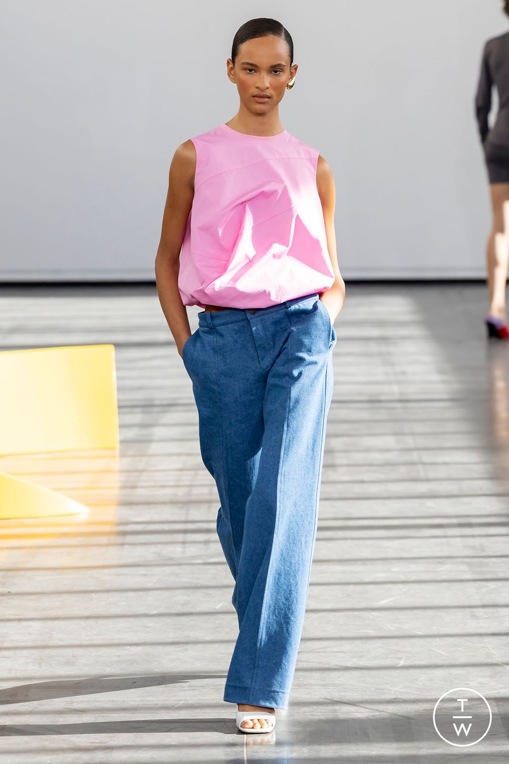 Fashion Week Paris Spring/Summer 2024 look 24 from the Zomer collection womenswear