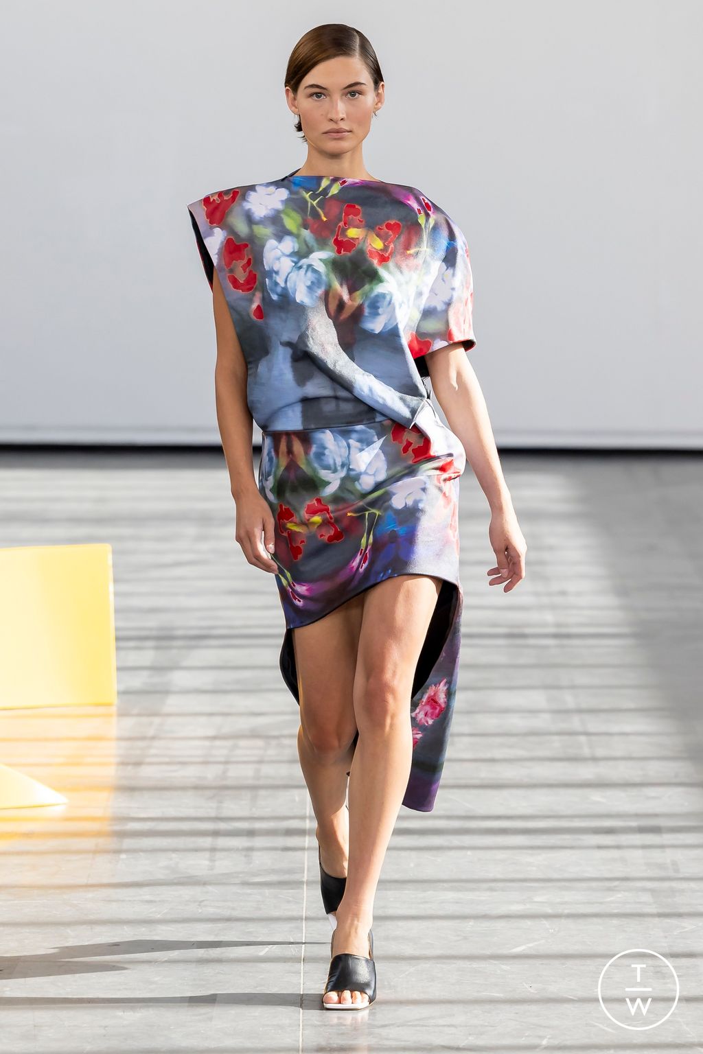 Fashion Week Paris Spring/Summer 2024 look 30 from the Zomer collection womenswear