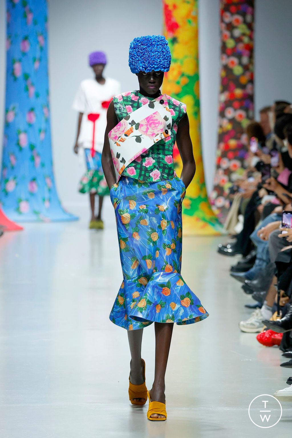 Fashion Week Paris Spring/Summer 2025 look 15 de la collection Zomer womenswear