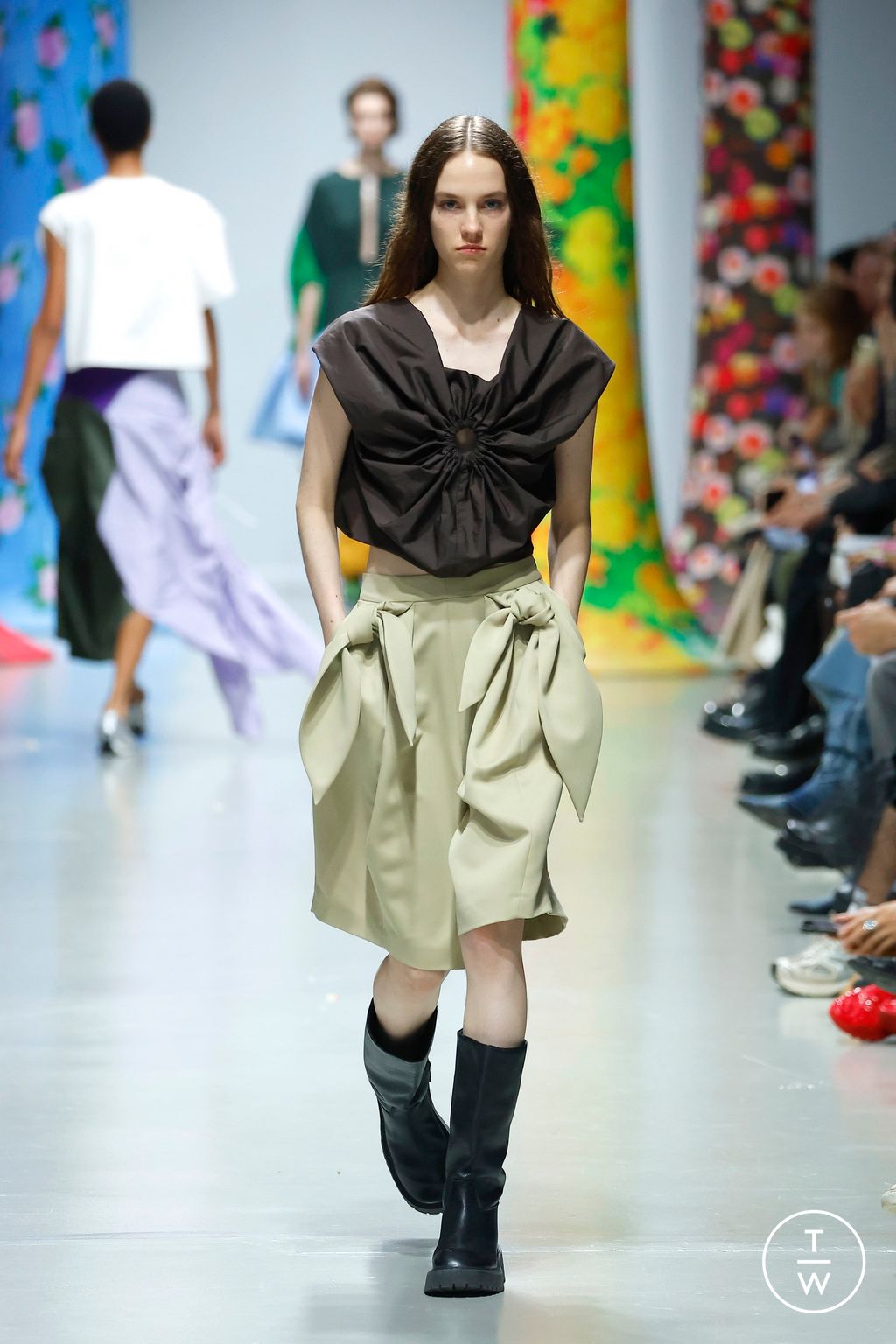 Fashion Week Paris Spring/Summer 2025 look 21 de la collection Zomer womenswear