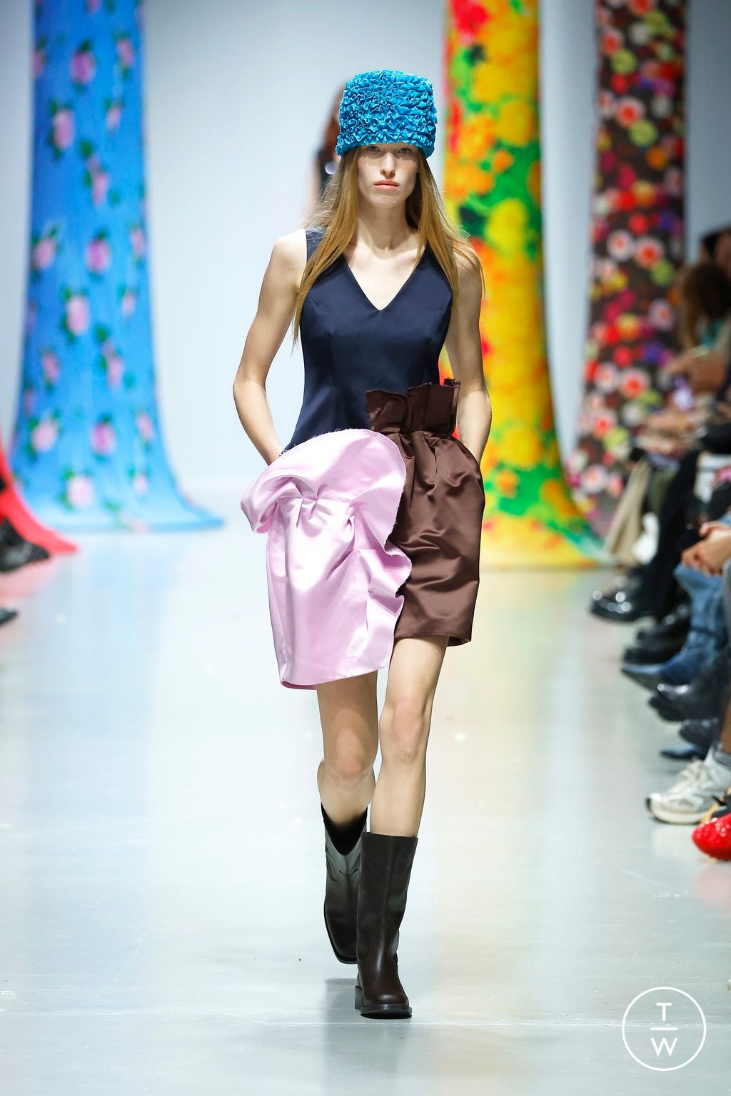 Fashion Week Paris Spring/Summer 2025 look 29 from the Zomer collection womenswear