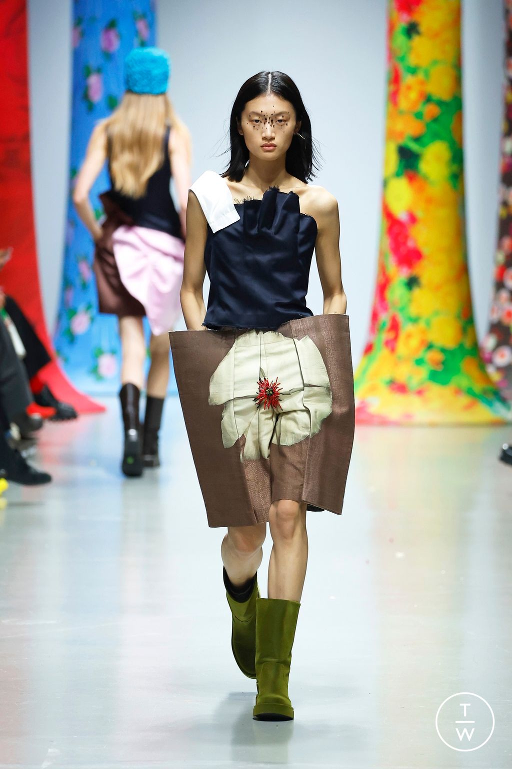 Fashion Week Paris Spring/Summer 2025 look 31 from the Zomer collection womenswear