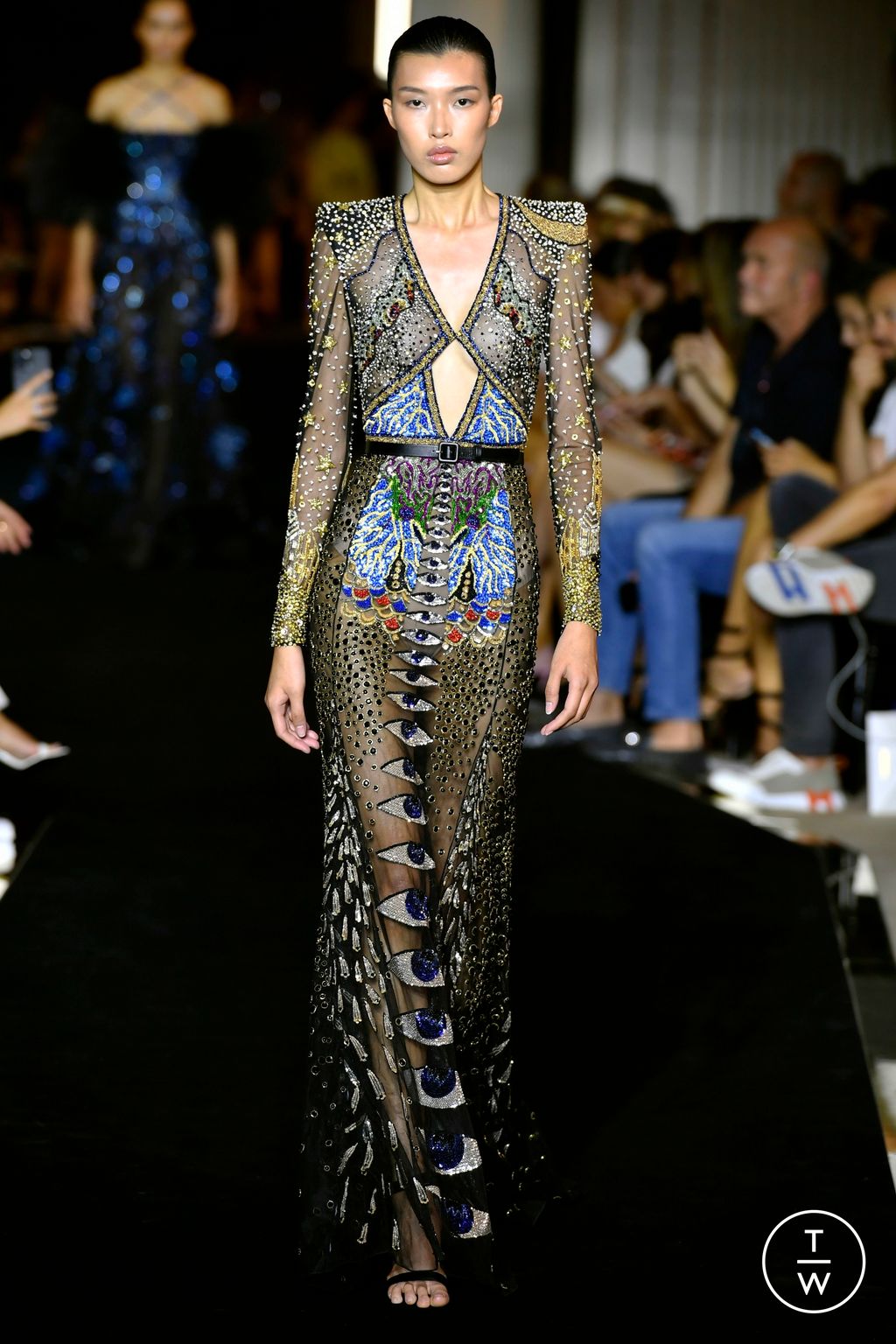 Fashion Week Paris Fall/Winter 2022 look 16 from the Zuhair Murad collection couture