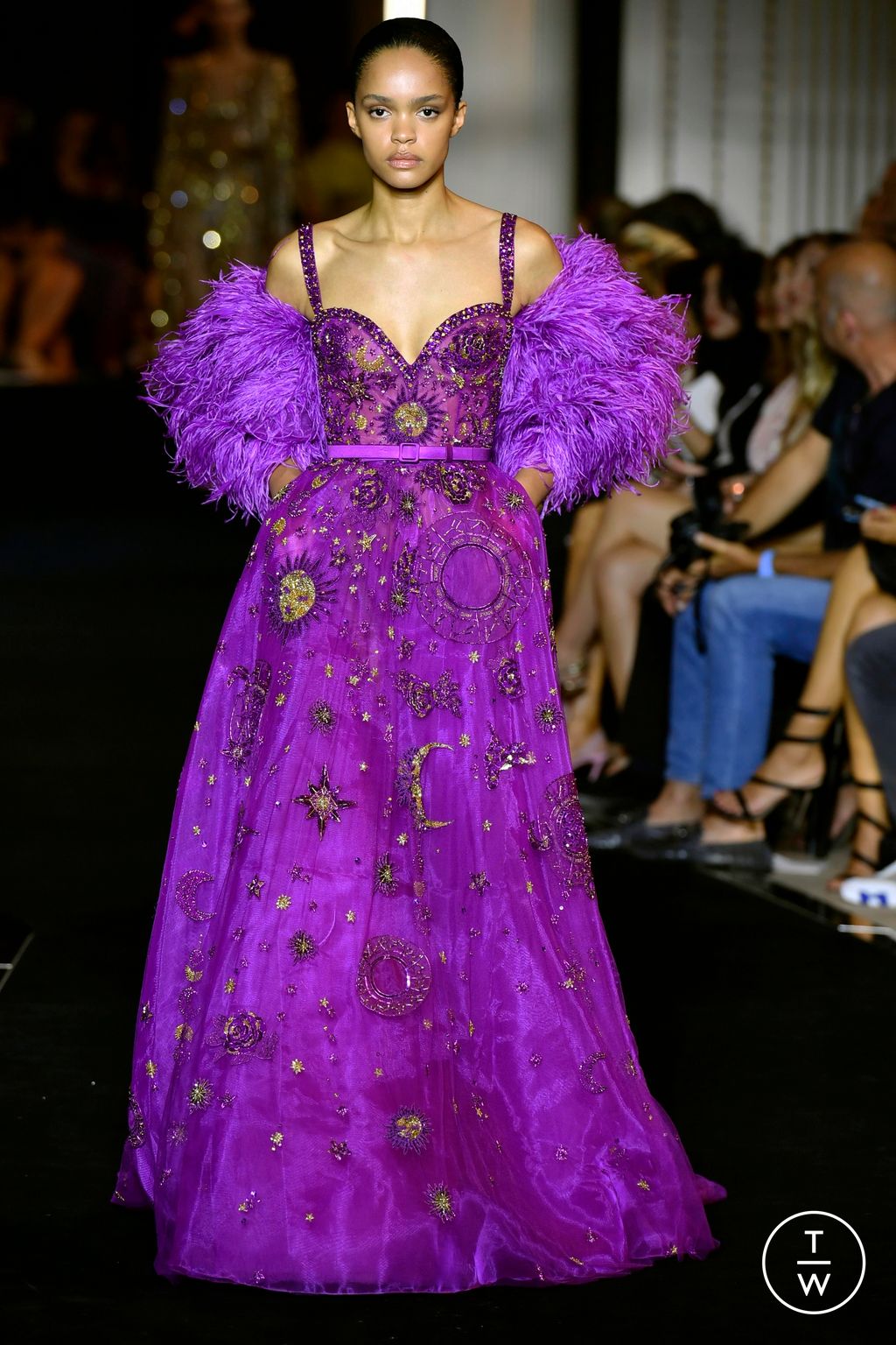 Fashion Week Paris Fall/Winter 2022 look 42 from the Zuhair Murad collection couture