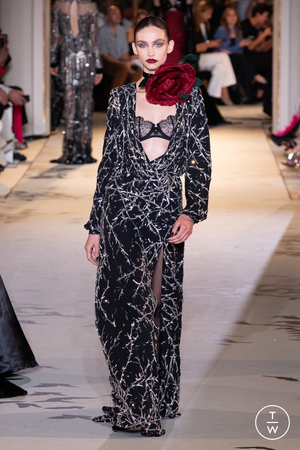 Fashion Week Paris Fall/Winter 2023 look 24 from the Zuhair Murad collection couture
