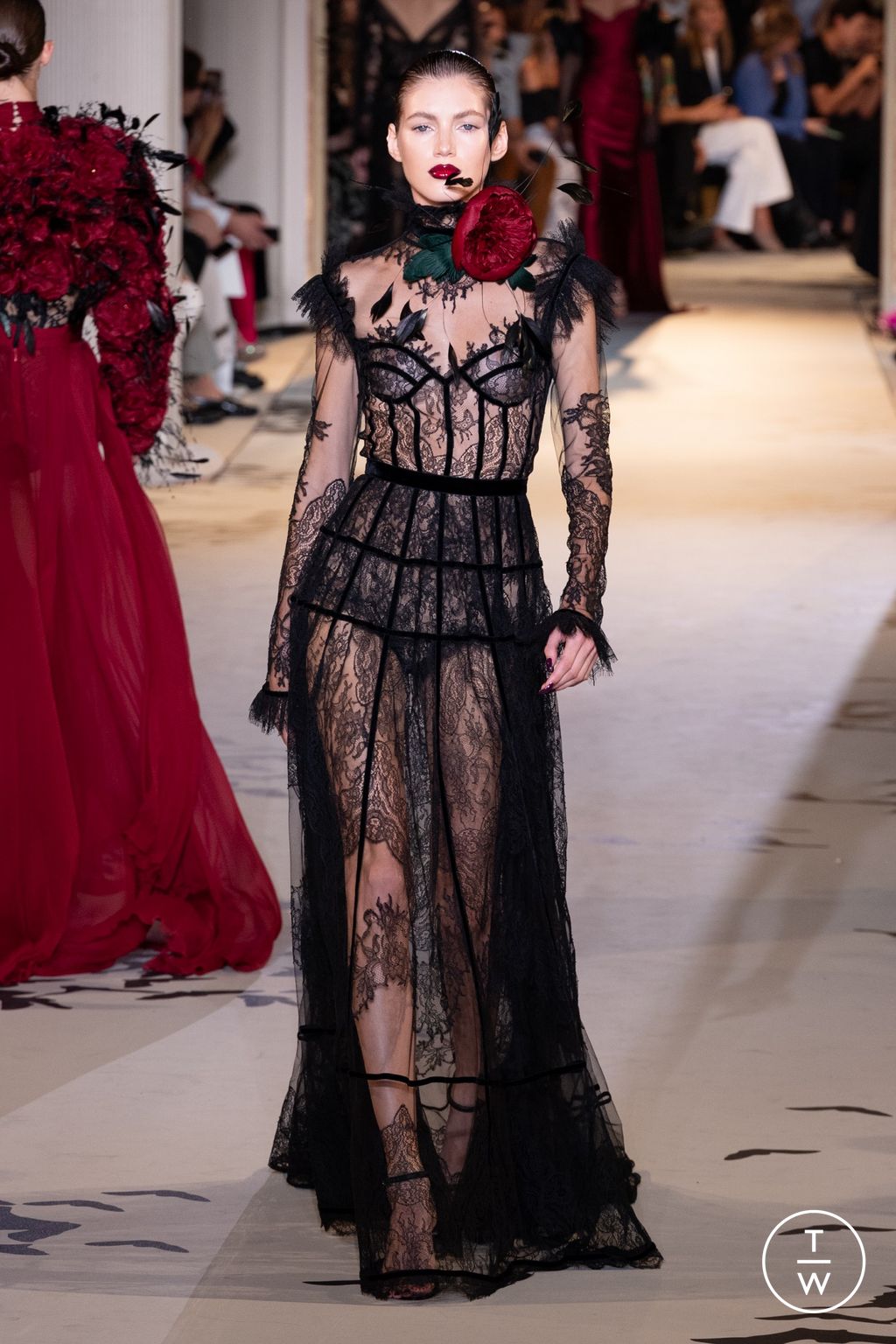 Fashion Week Paris Fall/Winter 2023 look 28 from the Zuhair Murad collection couture