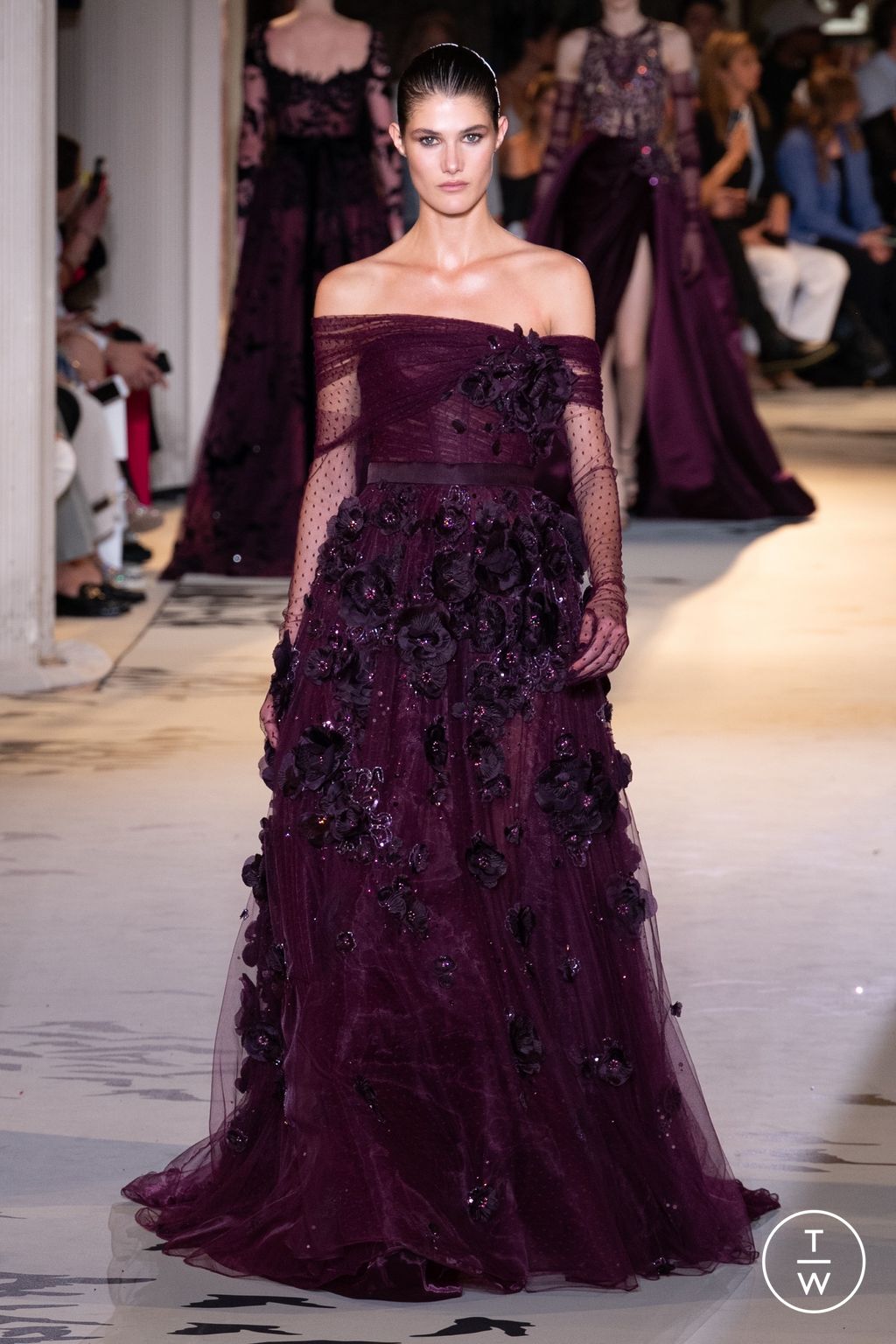 Fashion Week Paris Fall/Winter 2023 look 47 from the Zuhair Murad collection couture