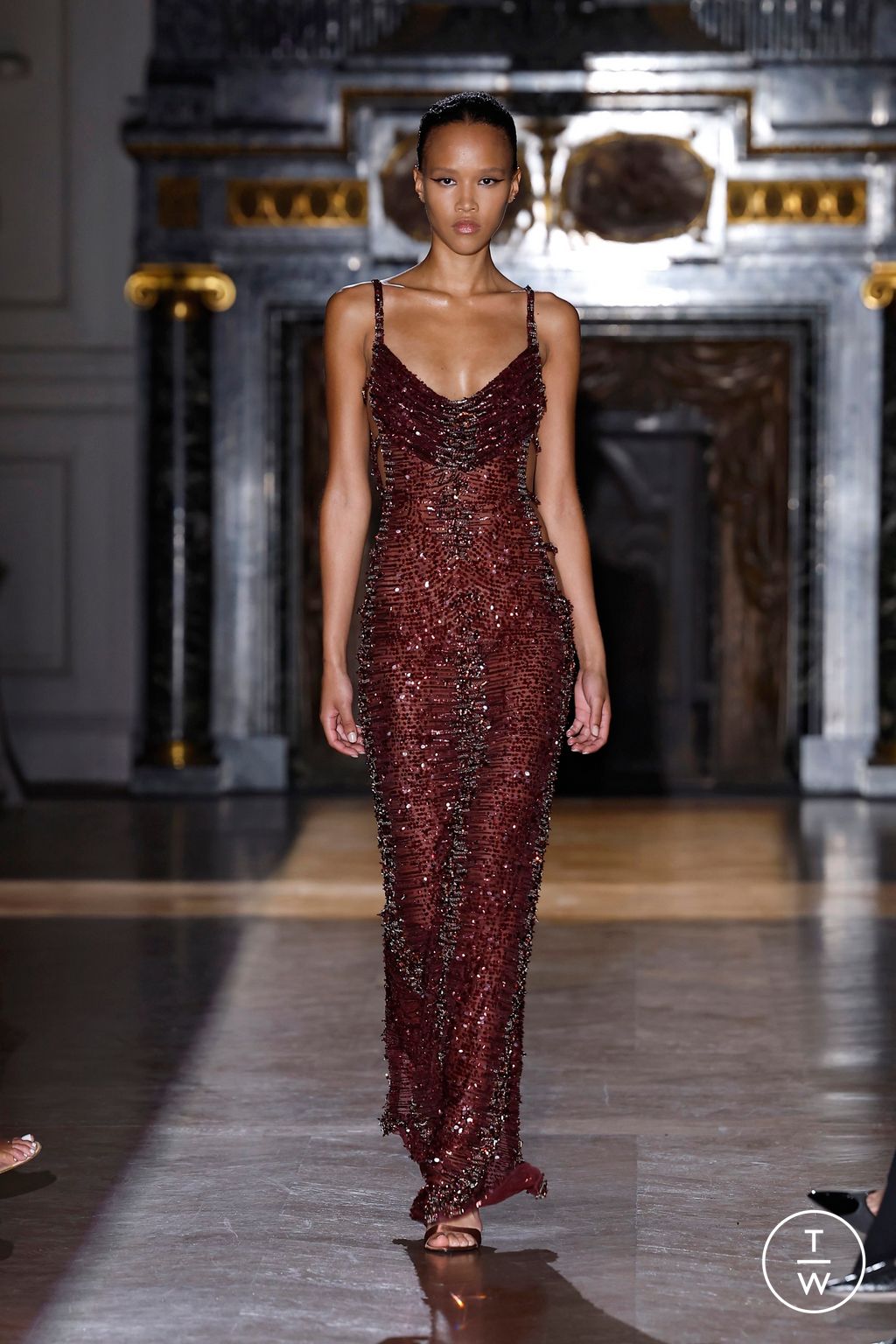 Fashion Week Paris Fall/Winter 2024 look 29 from the Zuhair Murad collection couture