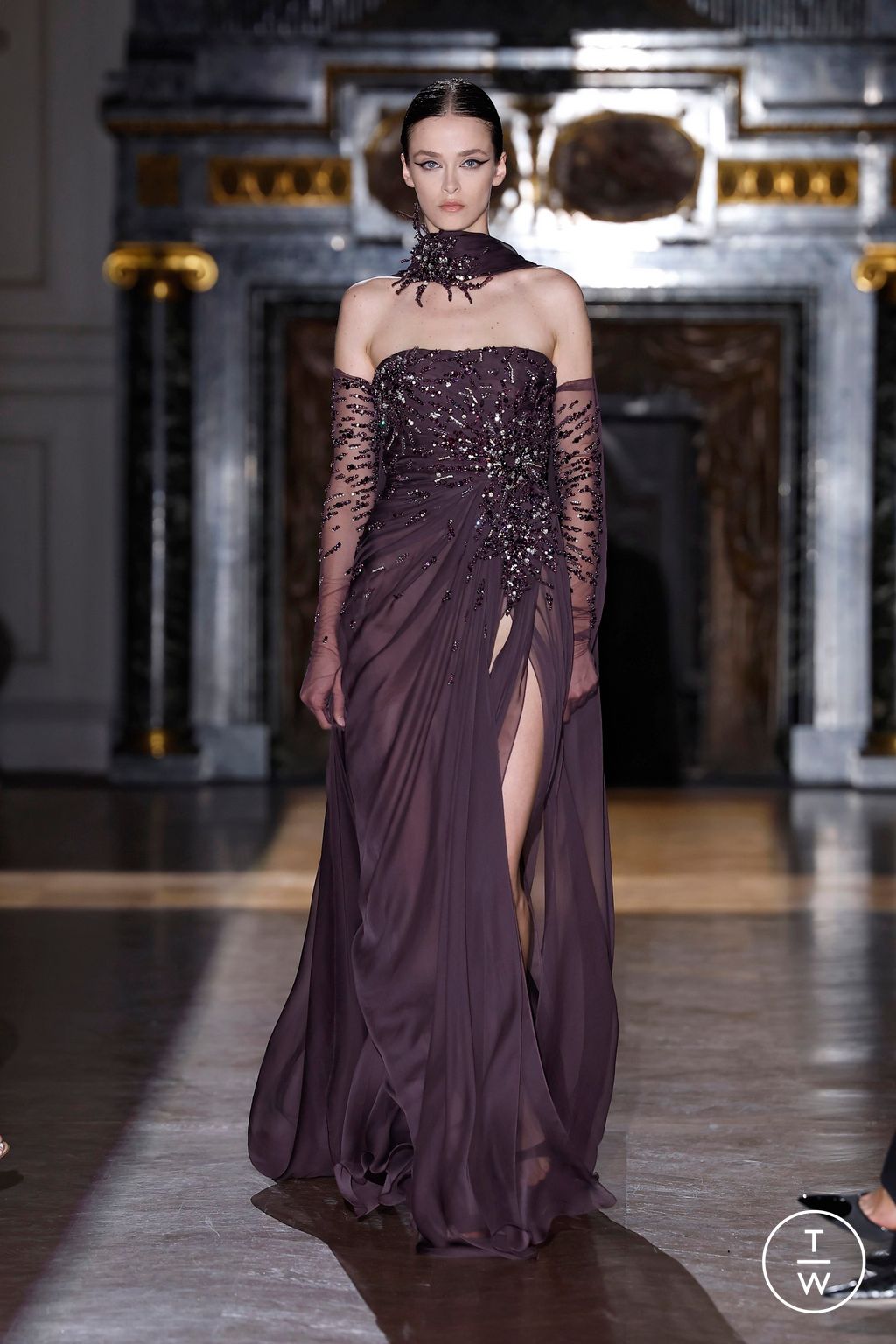 Fashion Week Paris Fall/Winter 2024 look 32 from the Zuhair Murad collection couture