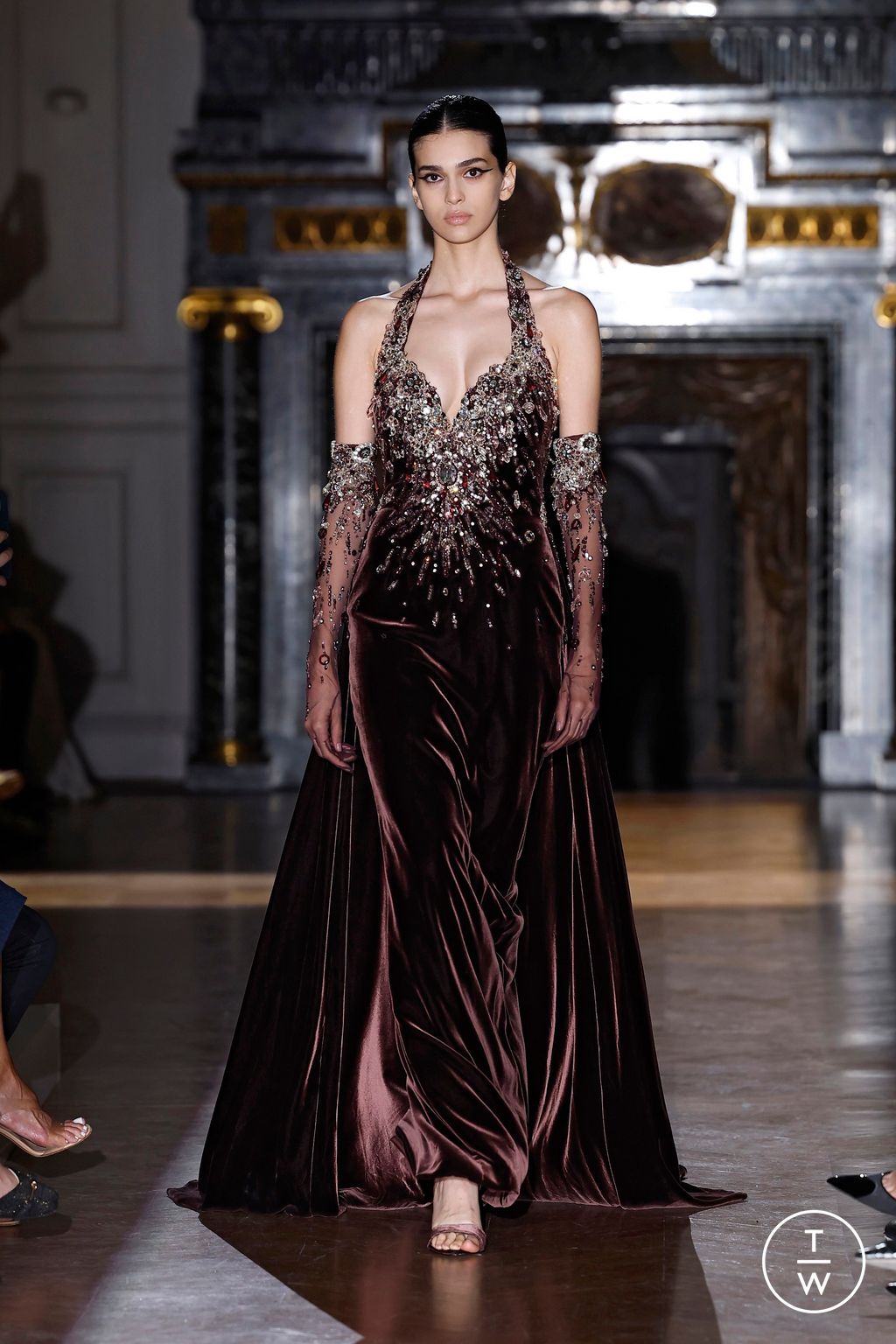 Fashion Week Paris Fall/Winter 2024 look 35 from the Zuhair Murad collection couture