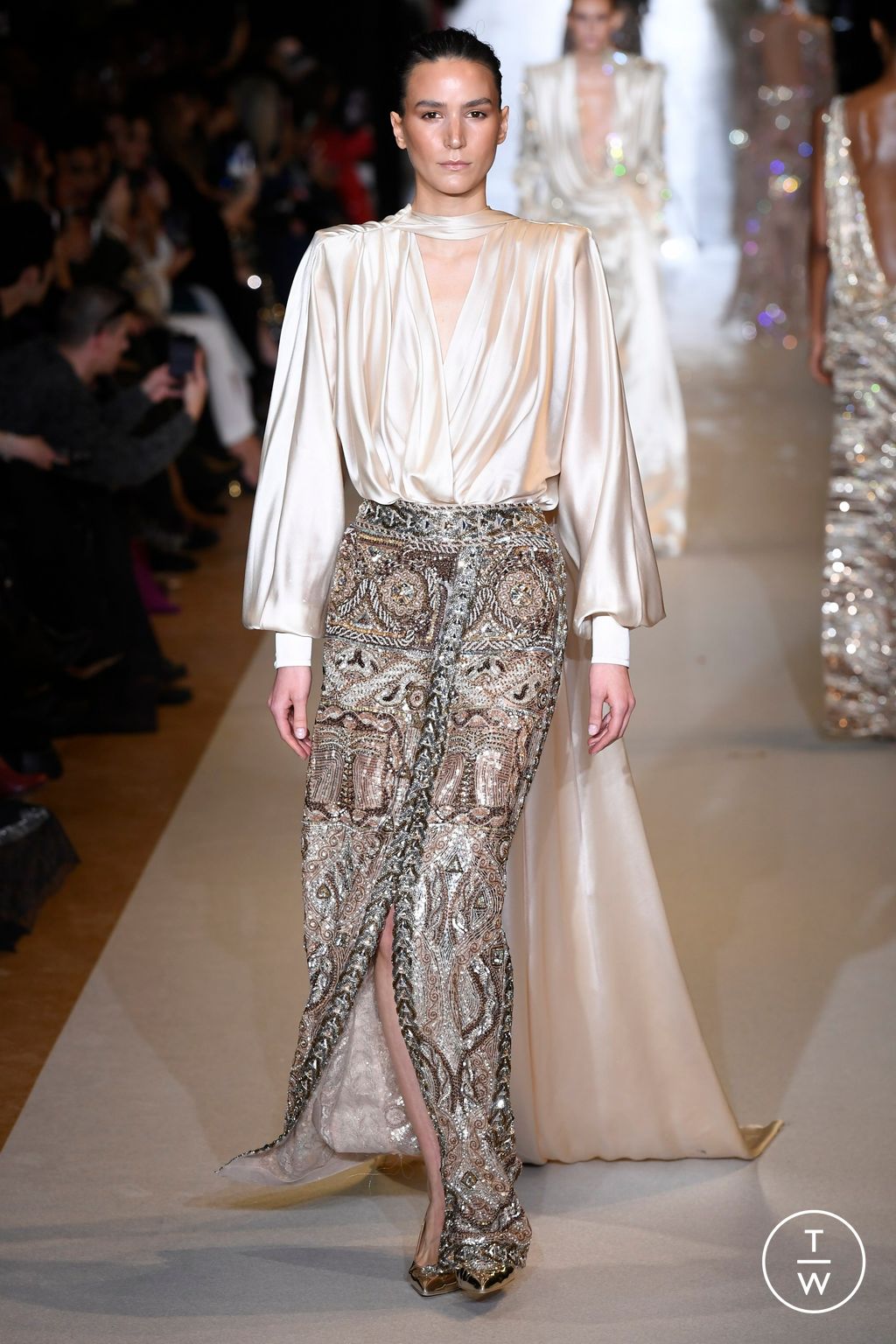 Fashion Week Paris Spring/Summer 2024 look 9 from the Zuhair Murad collection couture